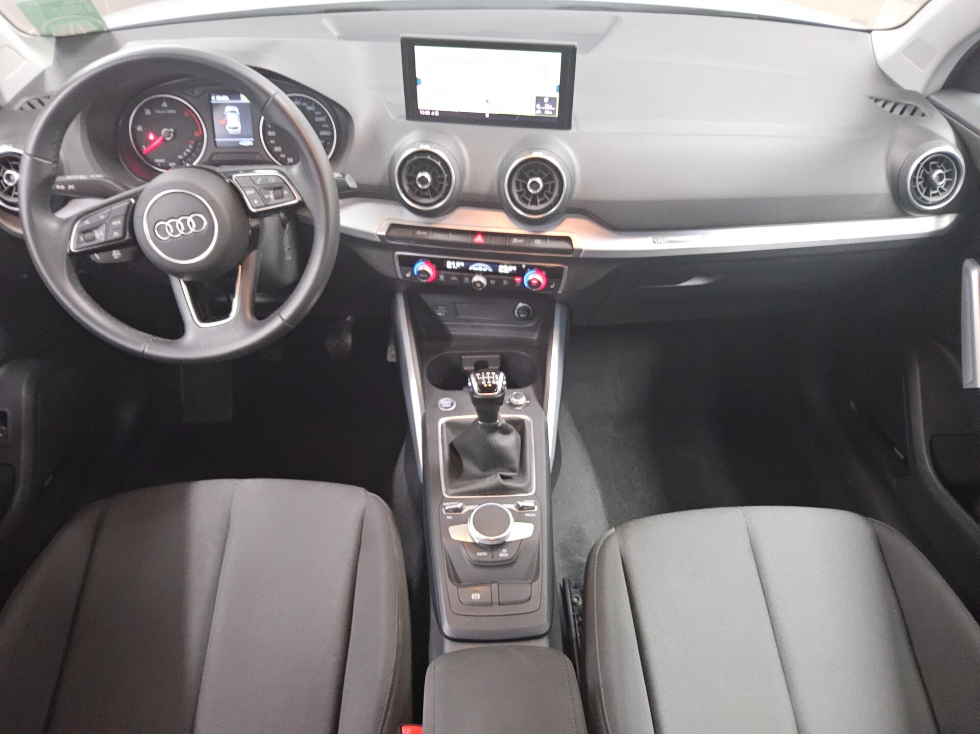 Audi Q2 35 TDI advanced Navi LED Advanced Key Sound 5
