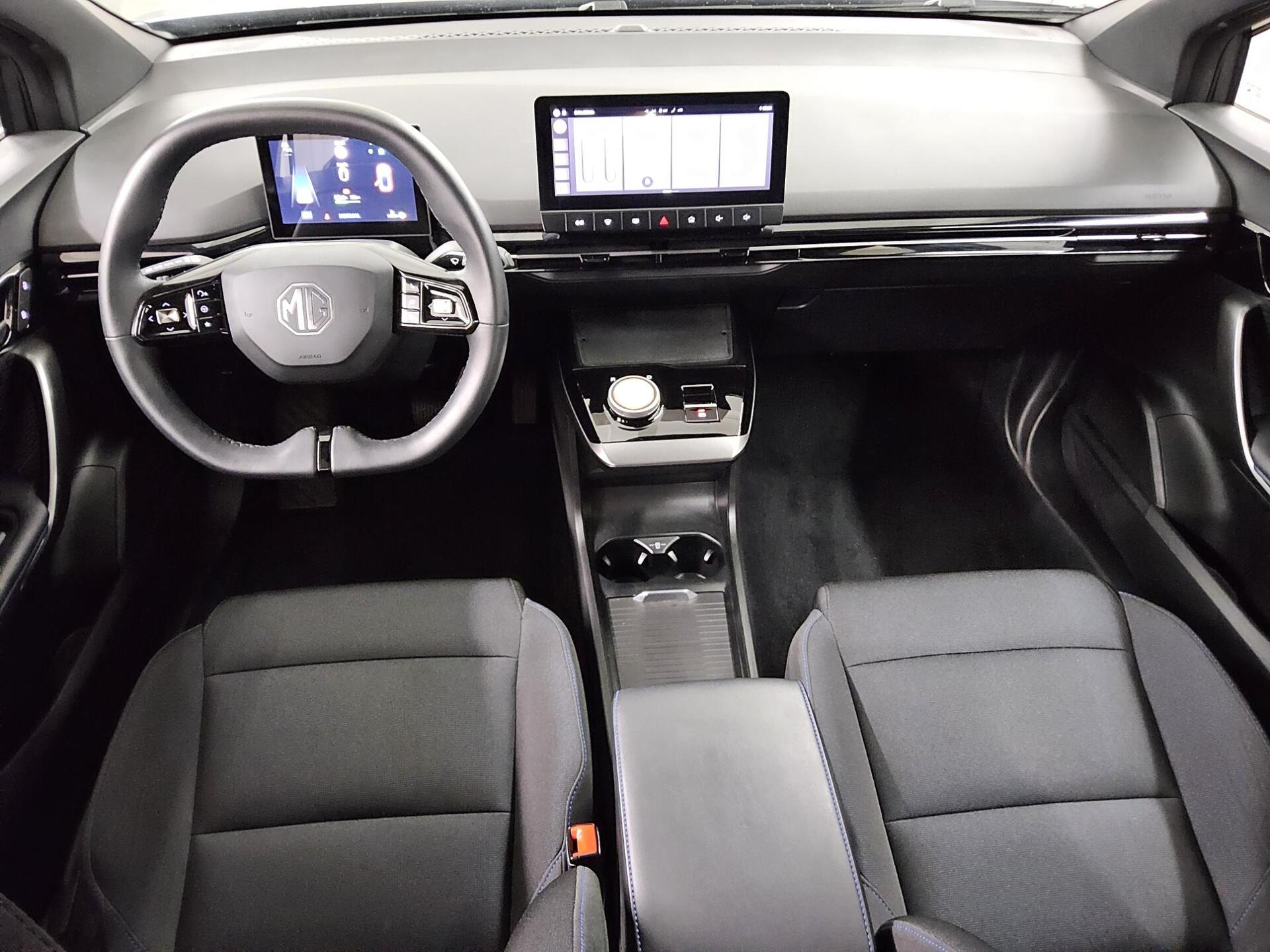 MG MG4 LED Shz ACC 5