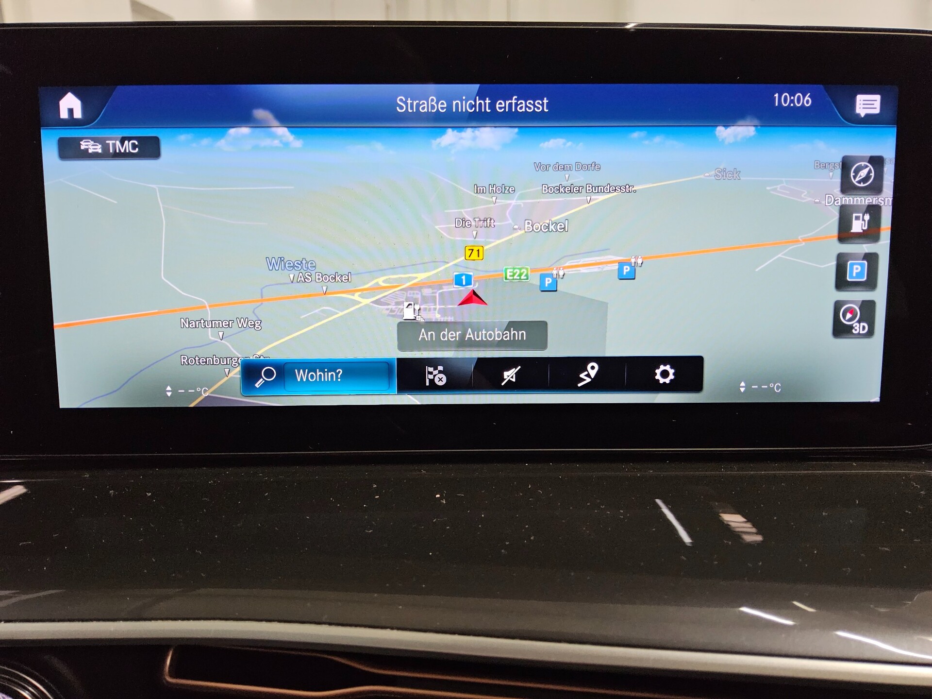 Mercedes-Benz EQC 400 4M Leder Navi Burmester GSD MB-LED AHK 7