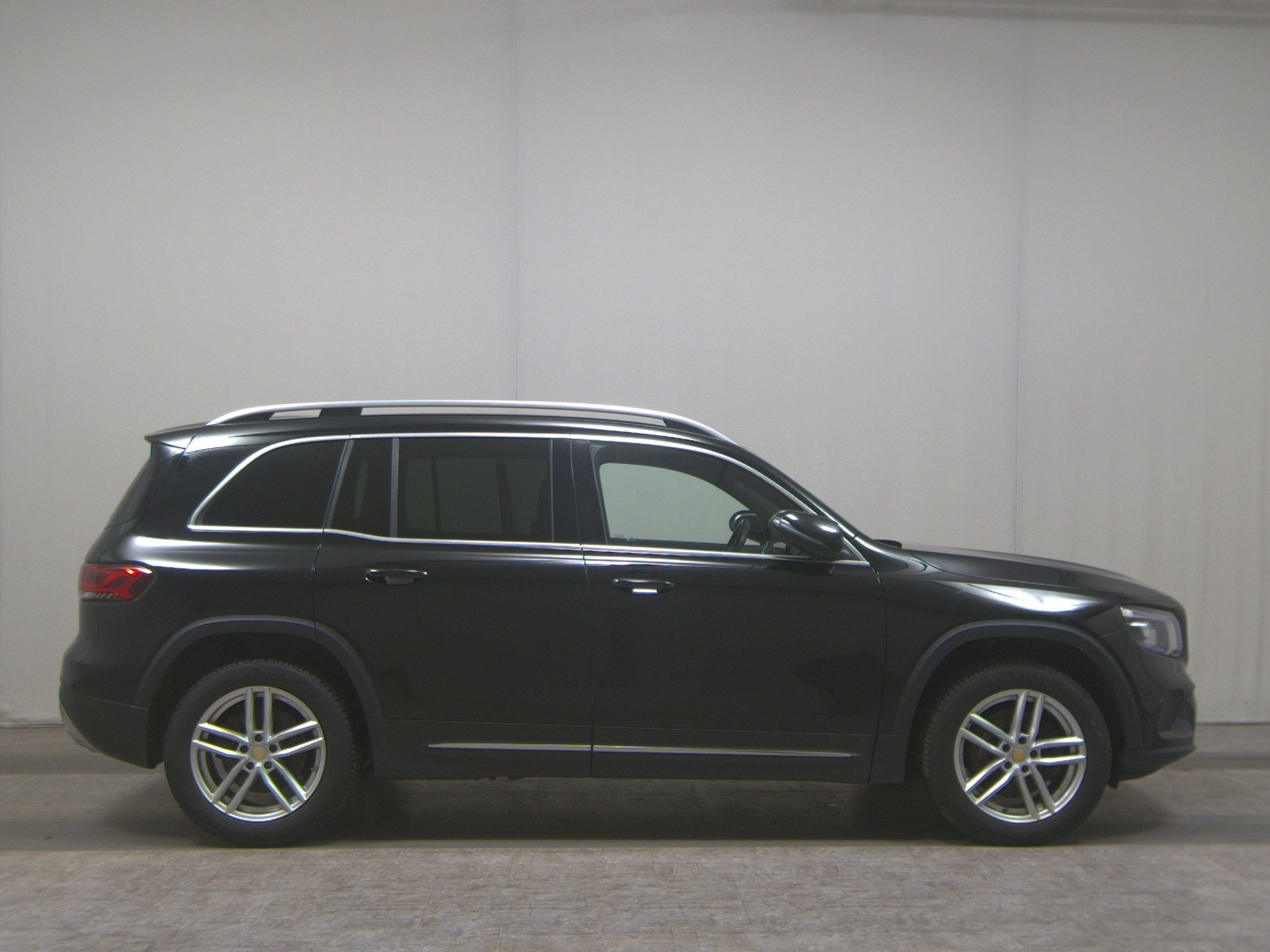 Mercedes-Benz GLB 220 d Progressive 2-Sitzer Navi LED Distr.+