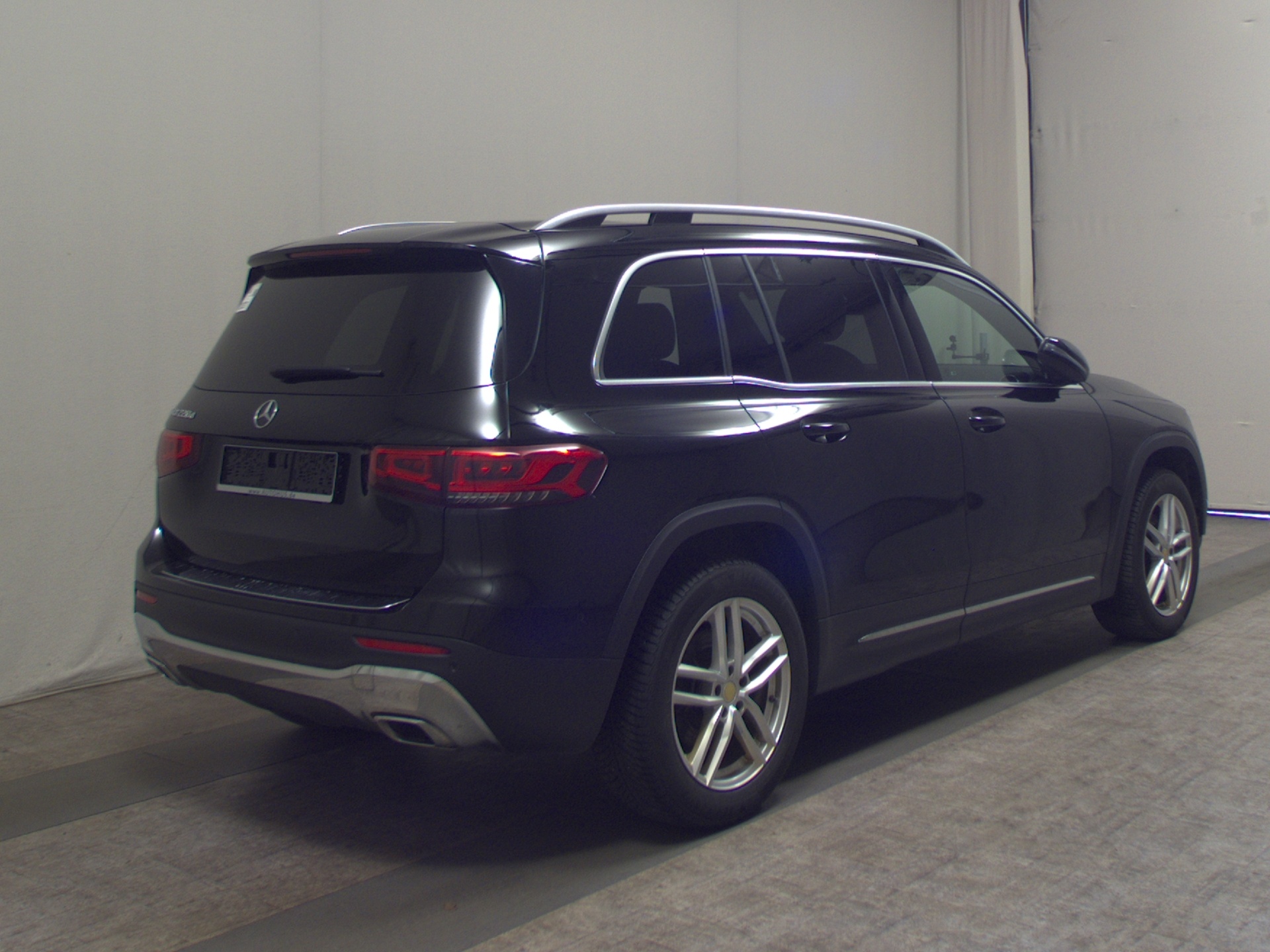 Mercedes-Benz GLB 220 d Progressive 2-Sitzer Navi LED Distr.+ 4