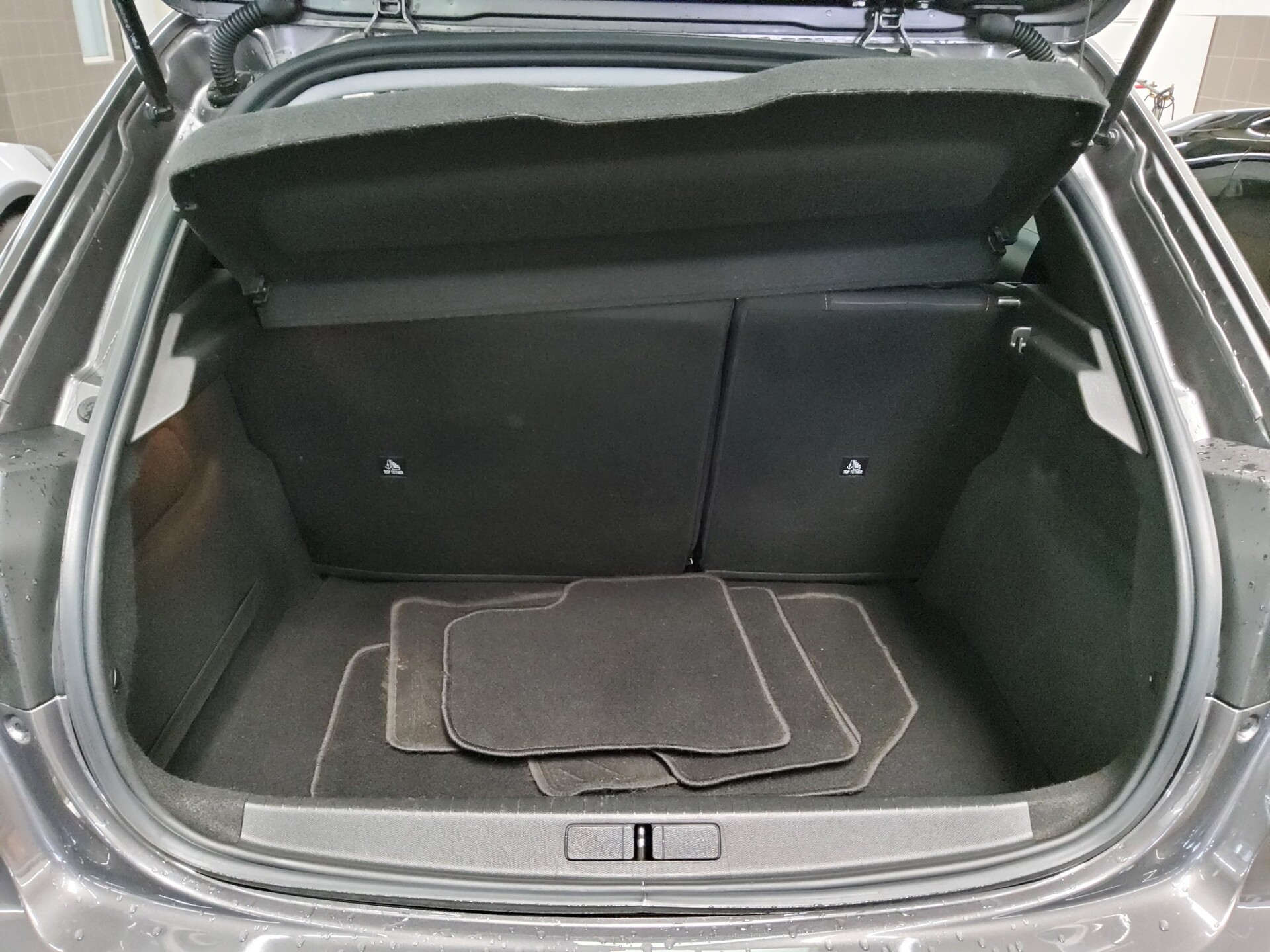 Peugeot 208 1.2 PureTech Active BT LED Tempomat 11