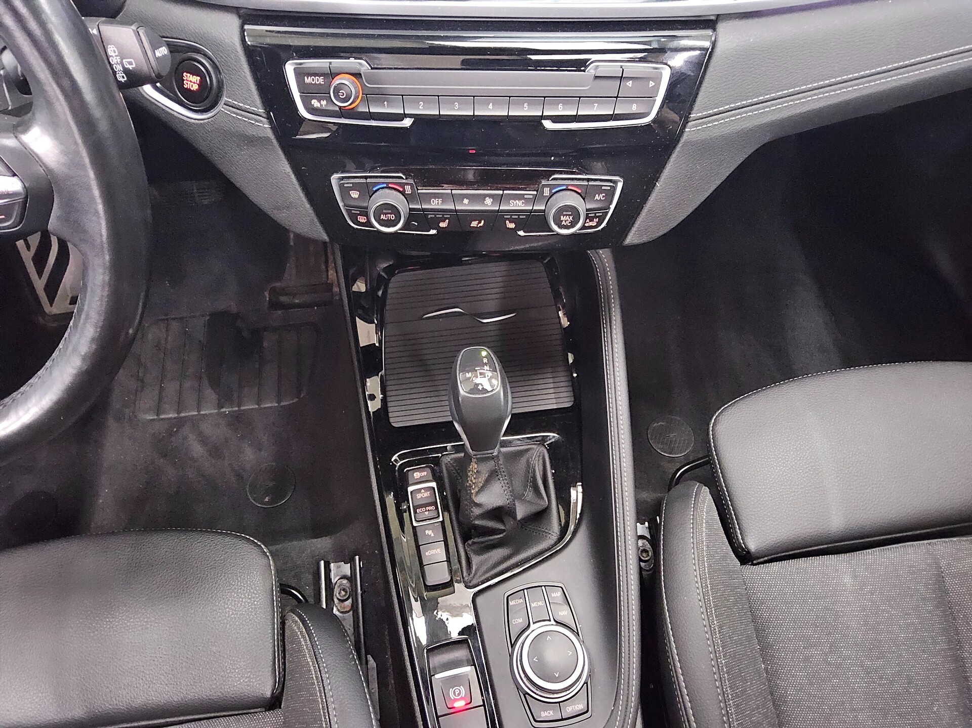 BMW X1 xDrive25e M-Sport Navi RfK 6