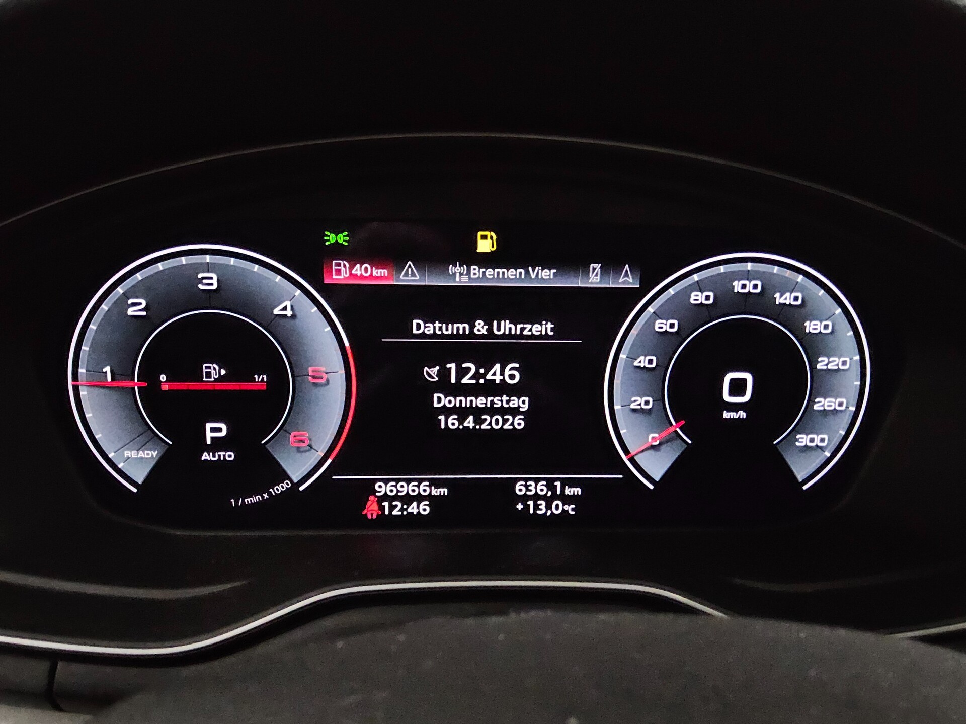 Audi A4 40 TDI advanced Navi LED Sportsitze ACC AHK 8