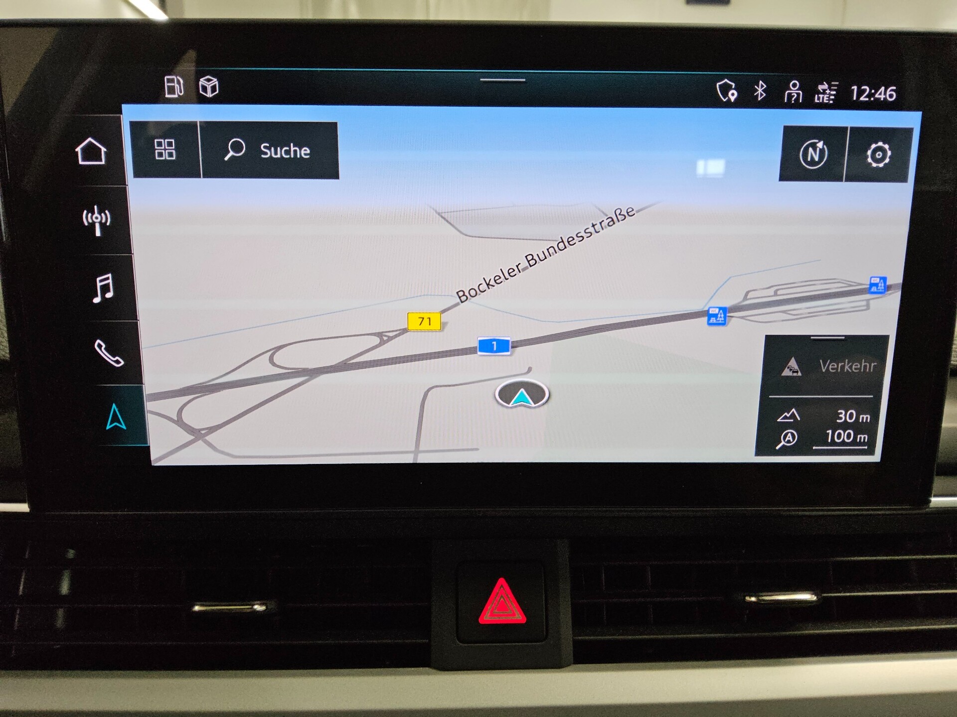 Audi A4 40 TDI advanced Navi LED Sportsitze ACC AHK 7