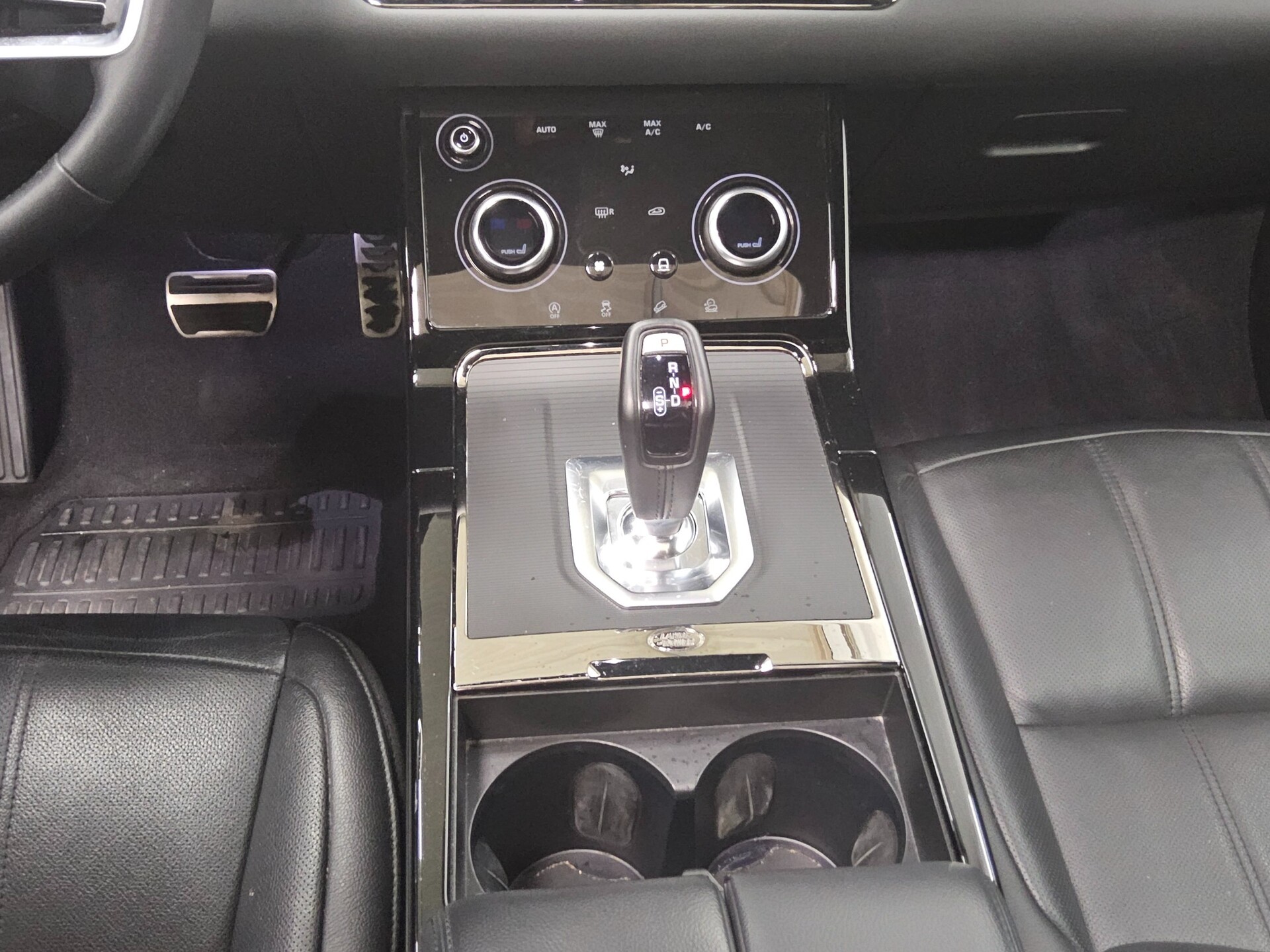 Land Rover Range Rover Evoque SE R-Dynamic Navi LED Pano 6