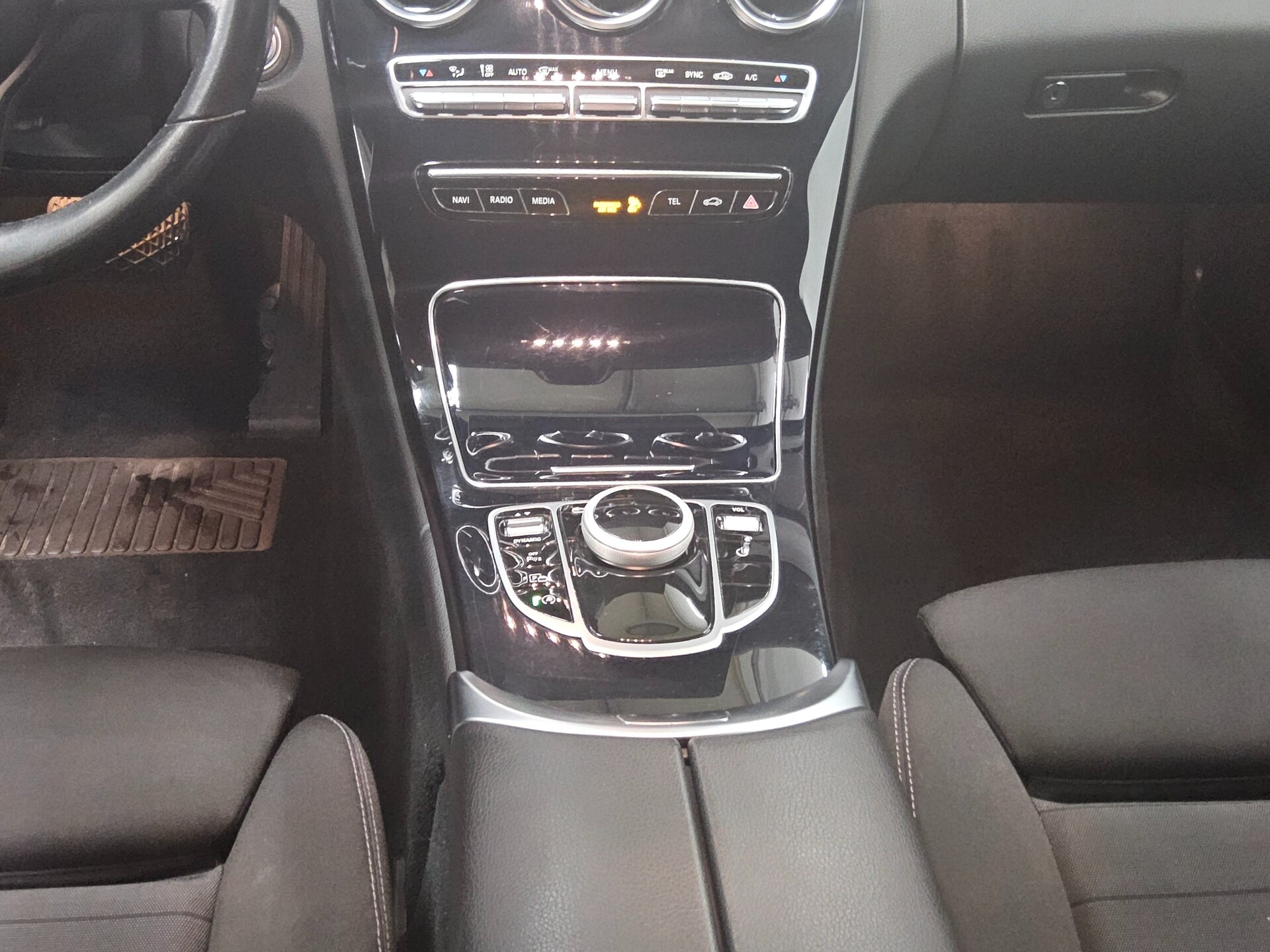 Mercedes-Benz C 200 d Navi LED RfK AHK PDC Shz Klima Tempomat 6