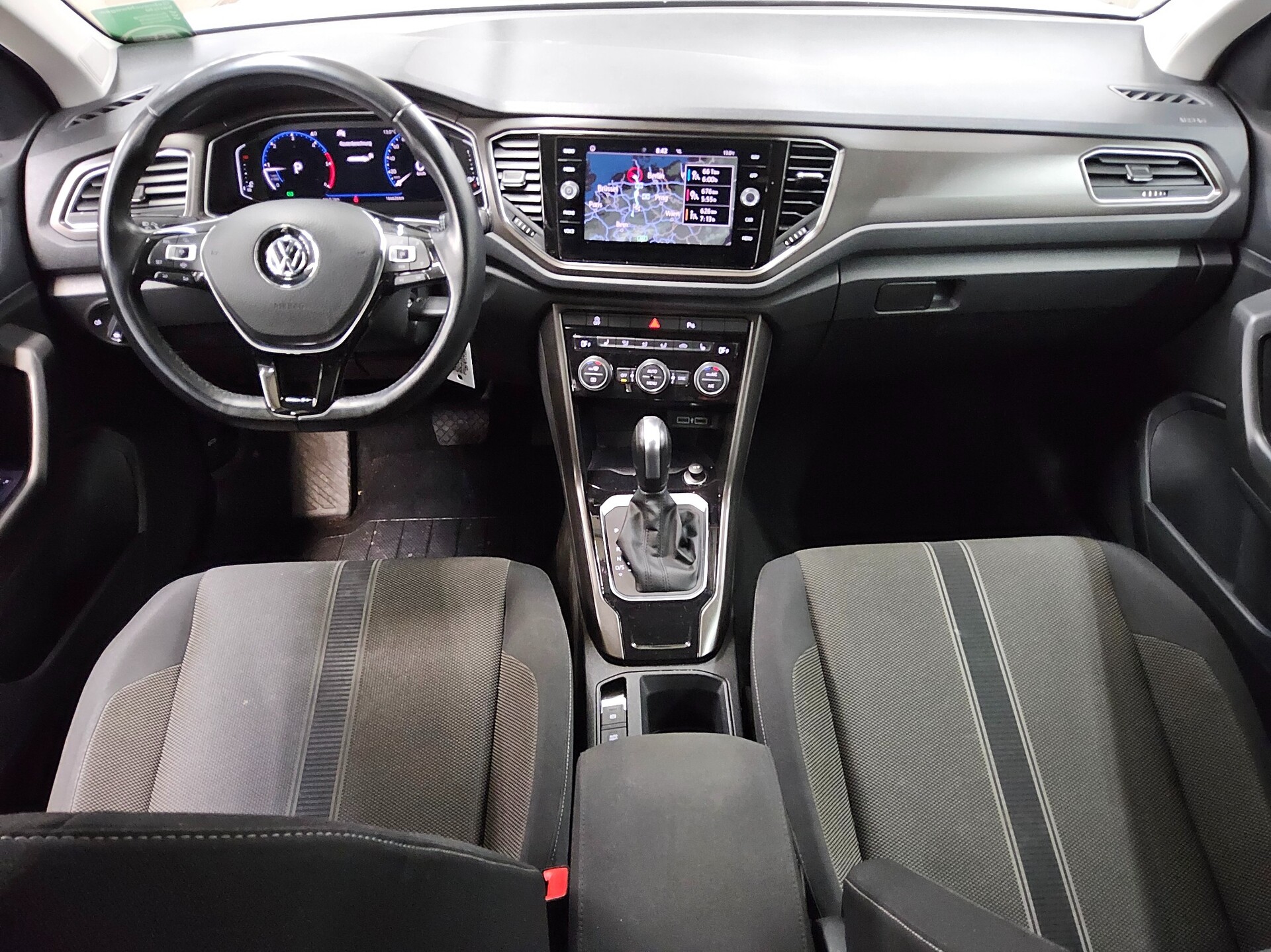Volkswagen T-Roc 2.0 TDI Style Navi AID ACC PDC SHZ 5