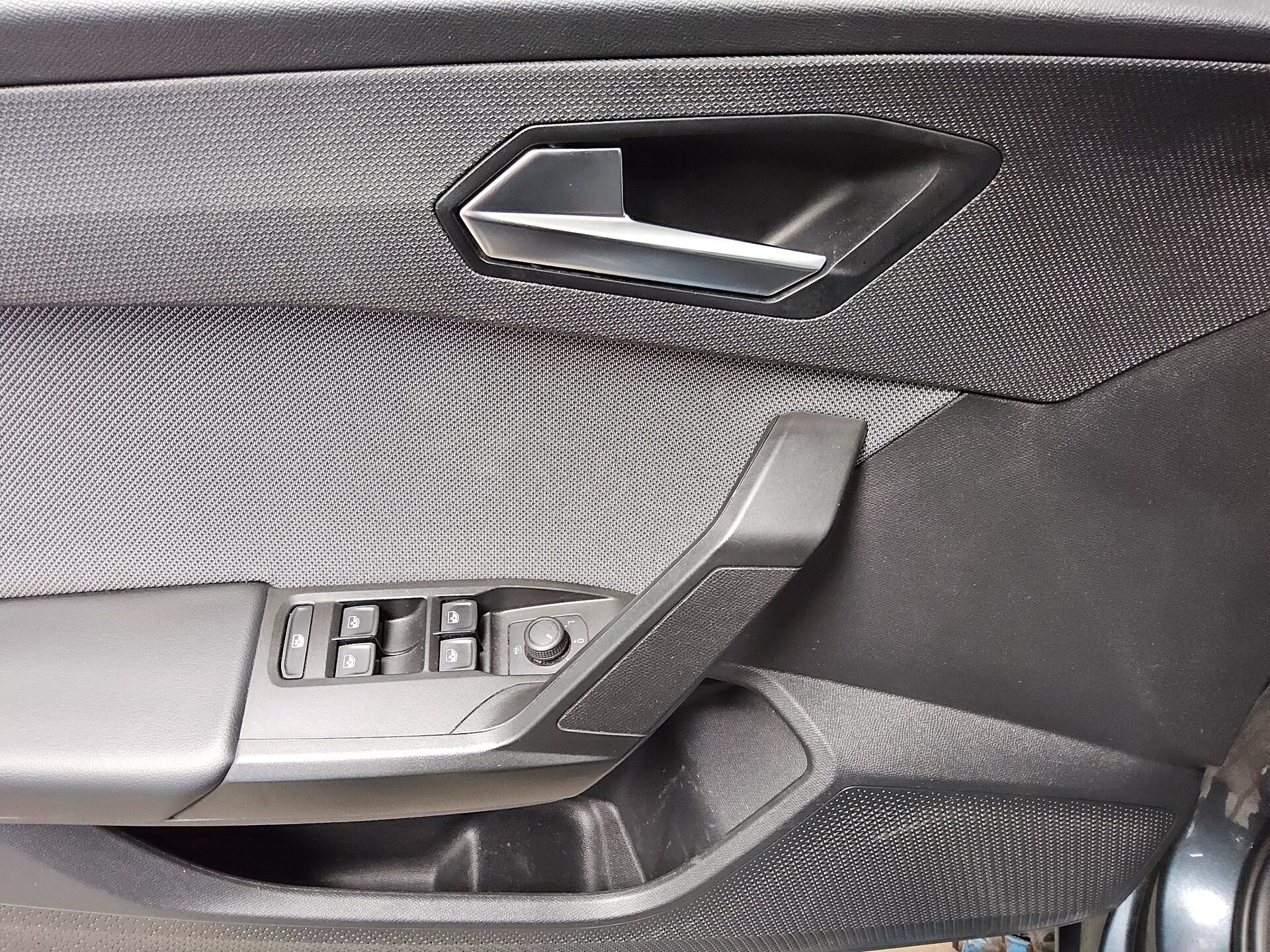 Seat Leon Sportstourer 2.0 TDI Style Navi LED vc RfK 10