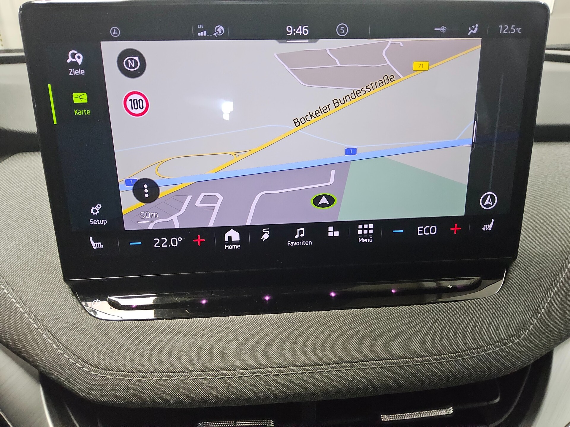 Skoda Enyaq iV 60 Loft Navi LED Virtual RFK ACC 7