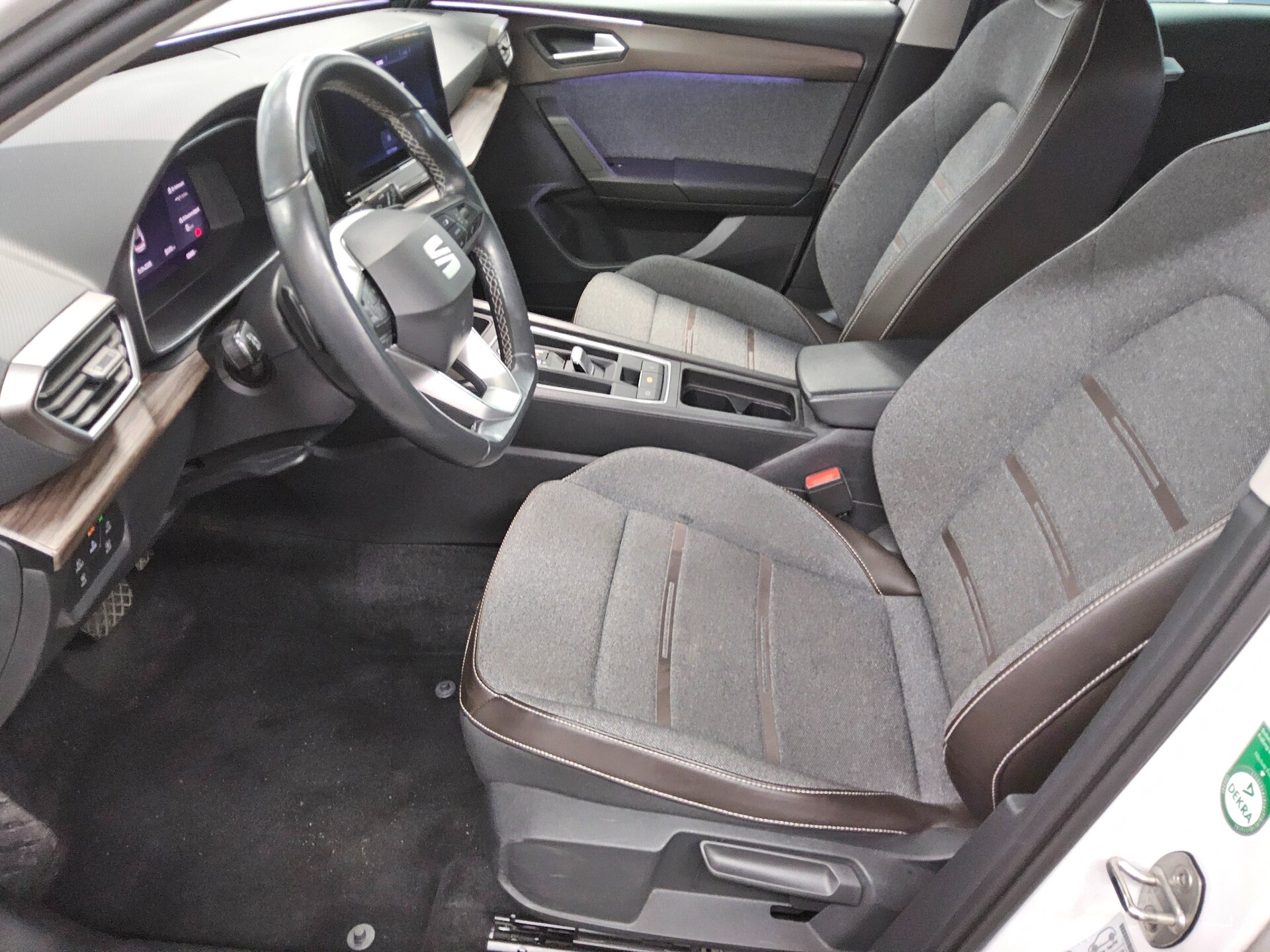 Seat Leon Sportstourer 2.0 TDI Xcellence Navi LED vc 9