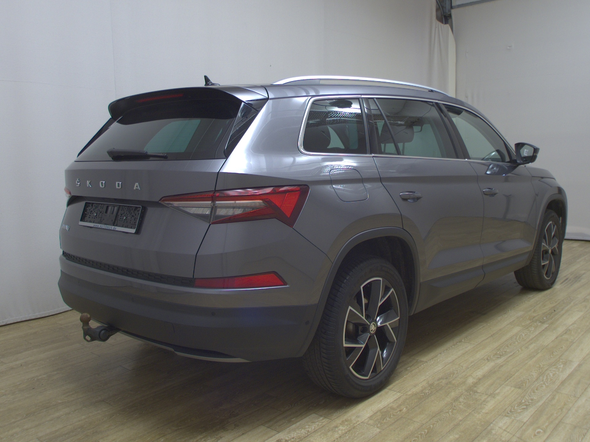 Skoda Kodiaq 2.0 TDI Style T-Leder Navi LED VC RFK AHK 4