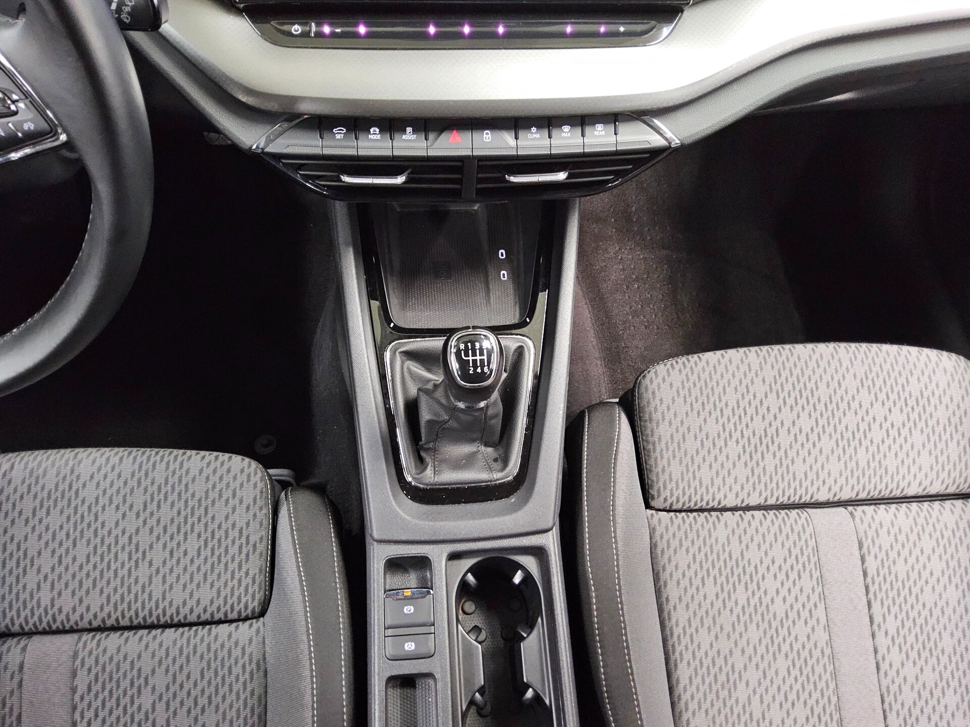 Skoda Octavia Kombi 2.0 TDI Ambition Navi LED Virtual 6