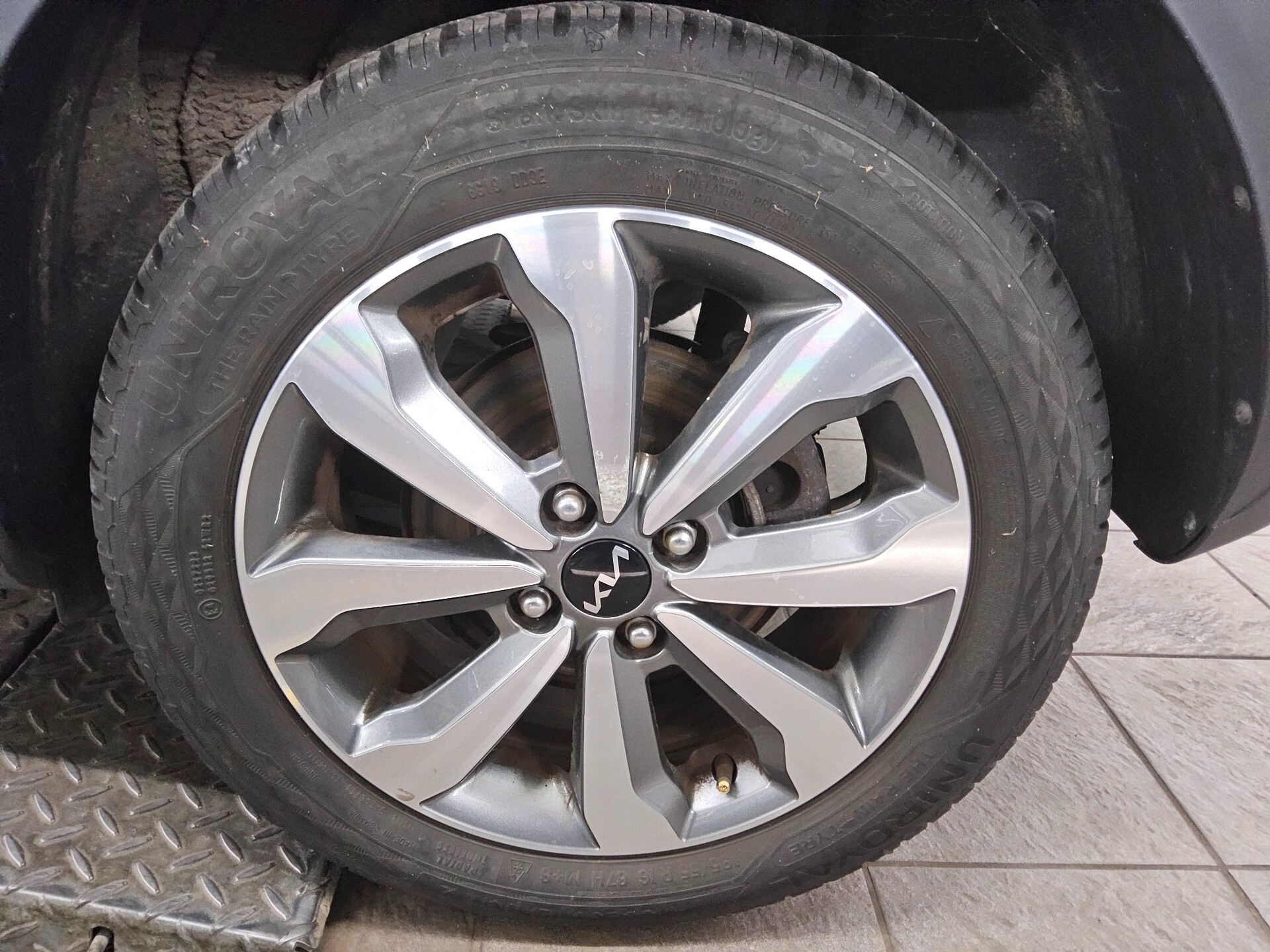 Kia Stonic 1.2 Vision Navi RfK PDC Shz DAB Tempomat 10