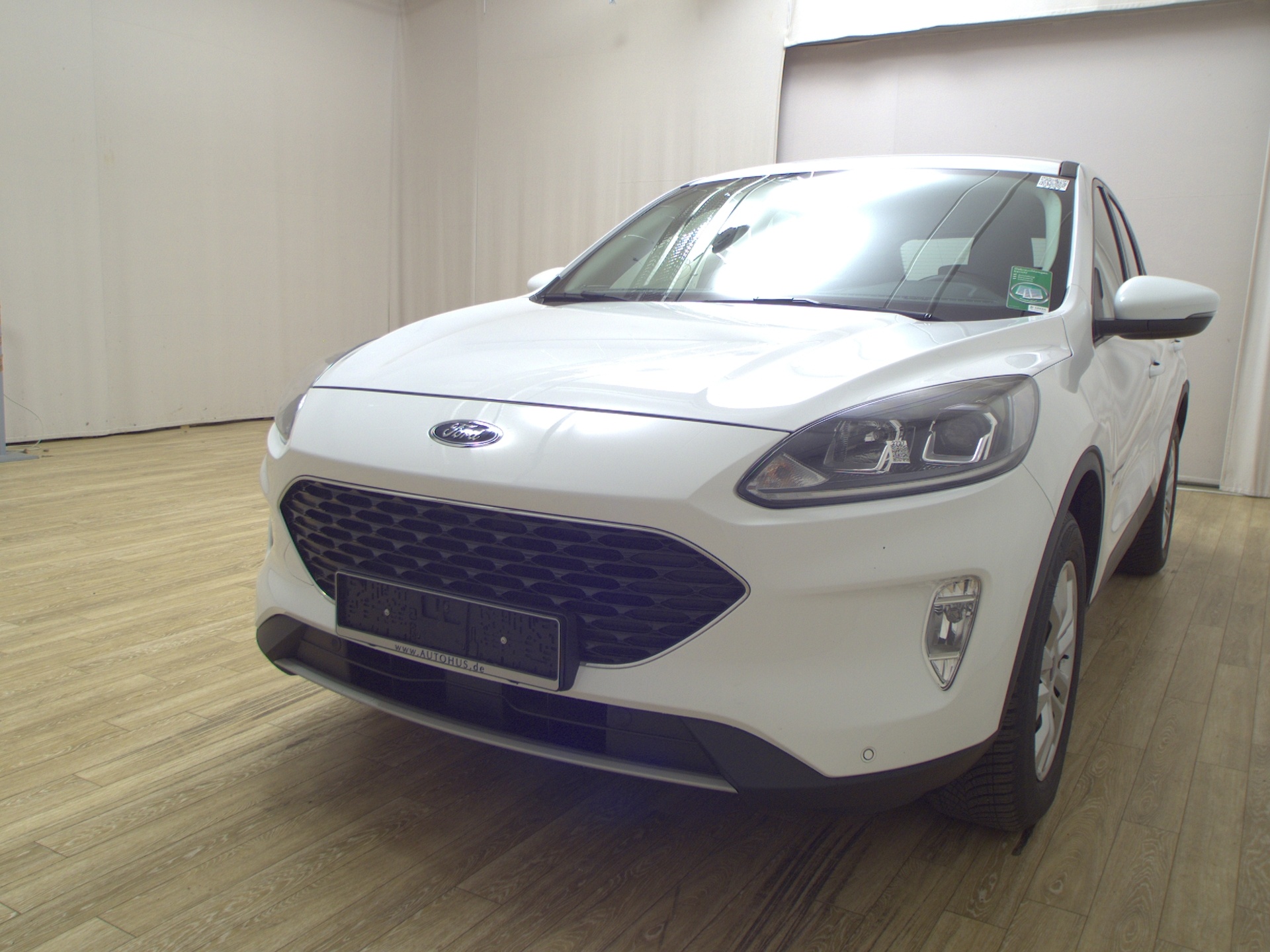Ford Kuga 2.0 EB Cool&Connect Nav PDC WSS beheizt AHK 2