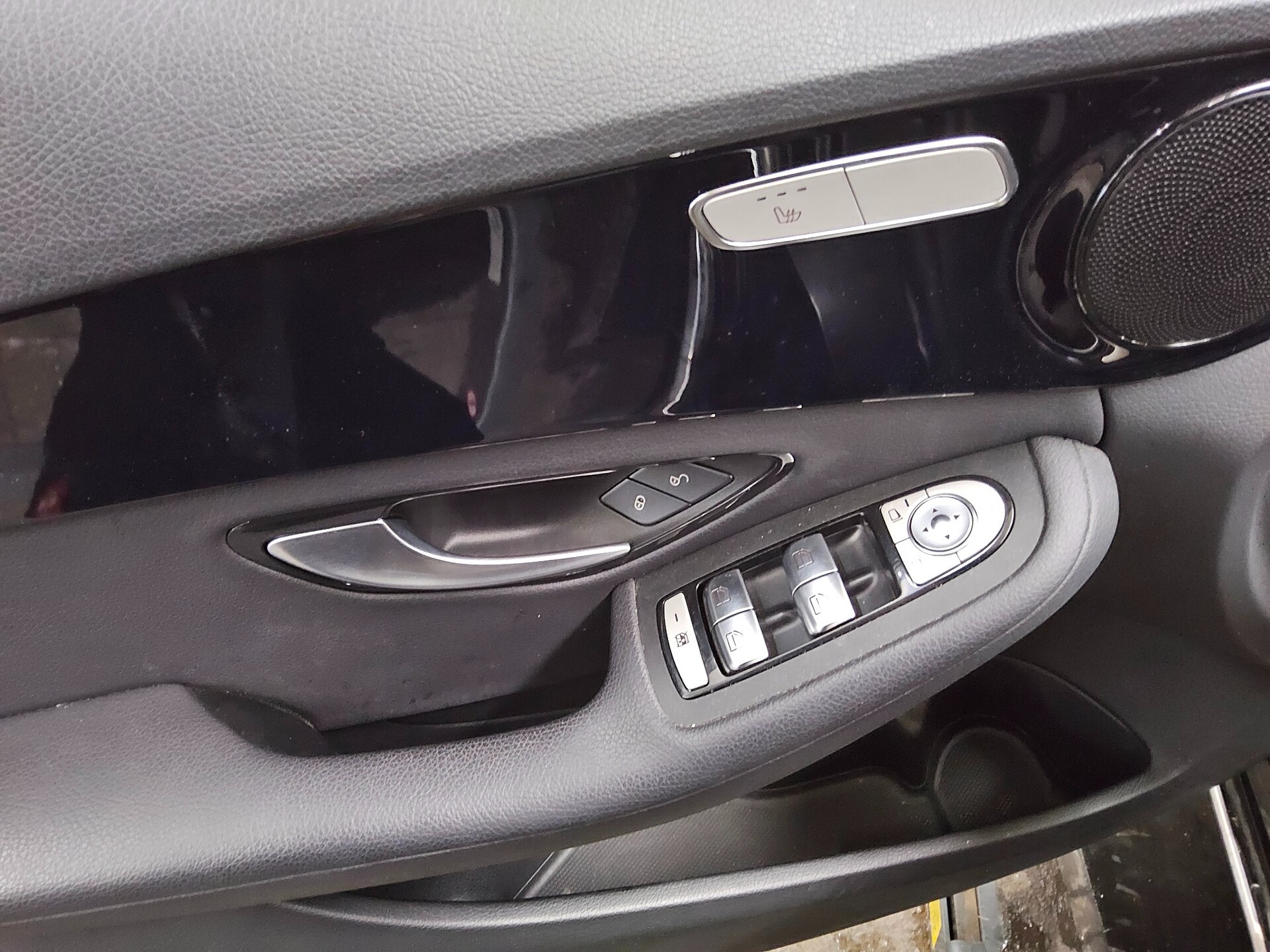 Mercedes-Benz C 300 T de Navi LED Widescreen Kamera SHZ 10