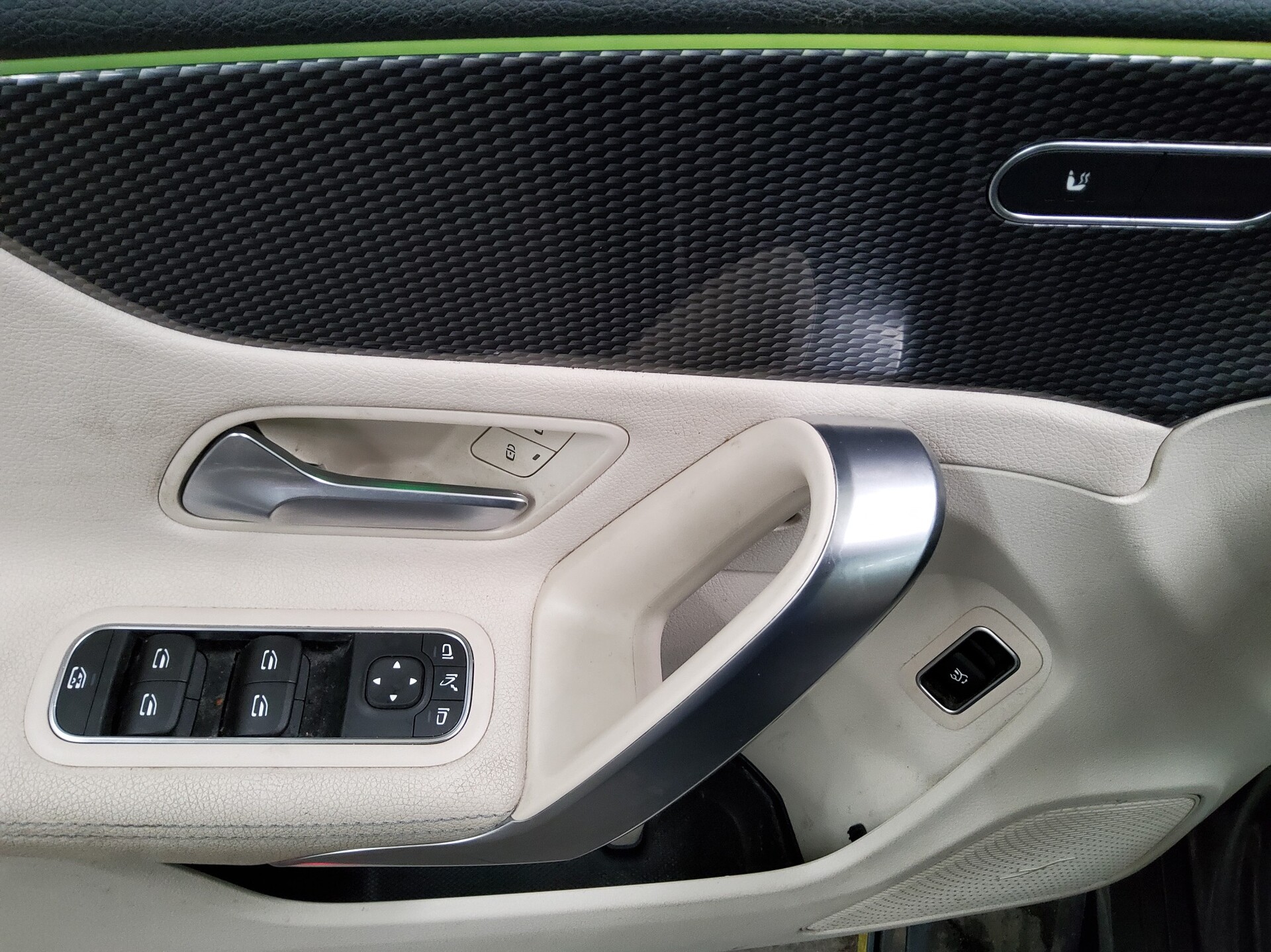 Mercedes-Benz CLA 200 SB d Progressive Navi MB-LED AHK Sound 10