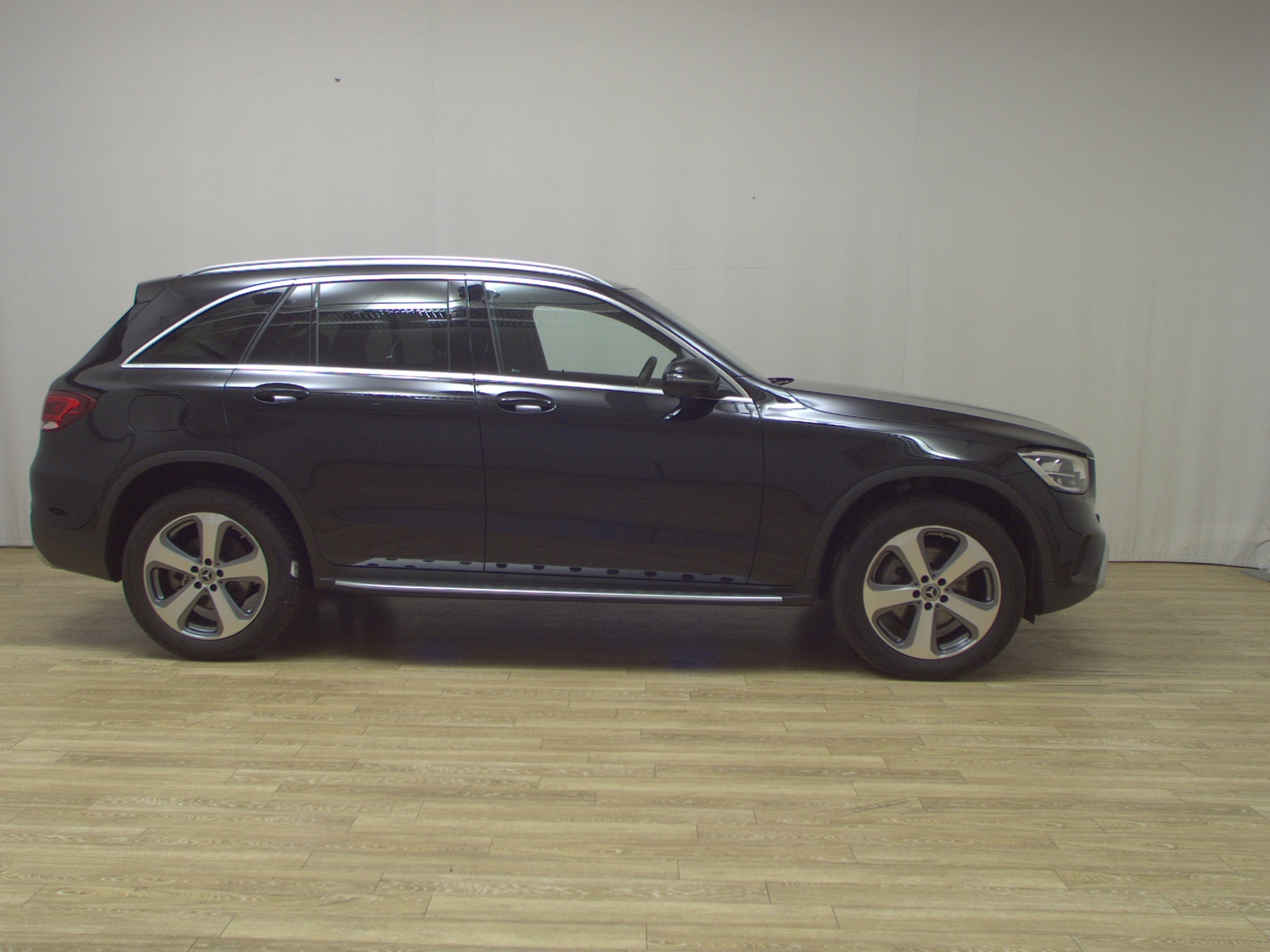 Mercedes-Benz GLC 220 d 4M Navi Widescreen Pano LED AHK 360°