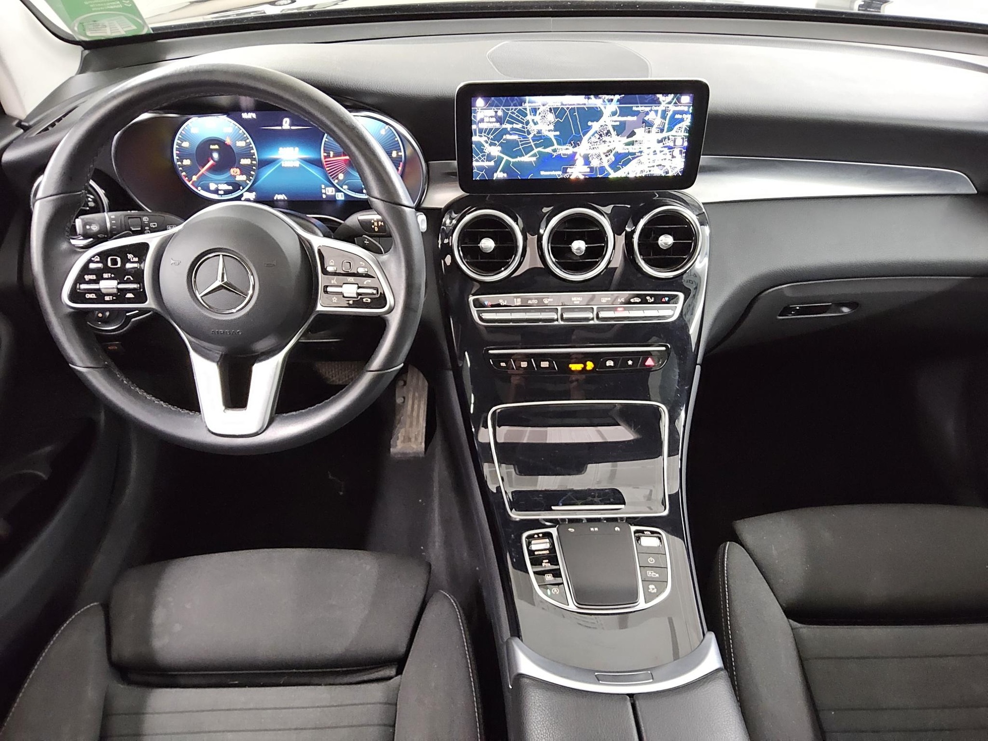 Mercedes-Benz GLC 220 d 4M Navi Widescreen Pano LED AHK 360° 5