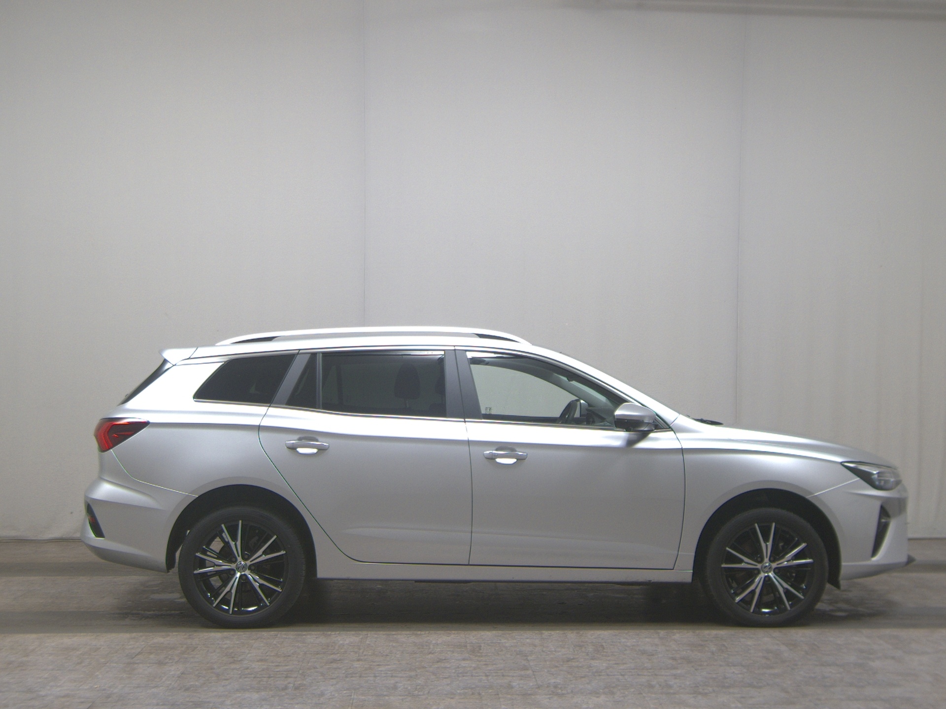 MG MG5 Comfort Navi LED Leder PDC