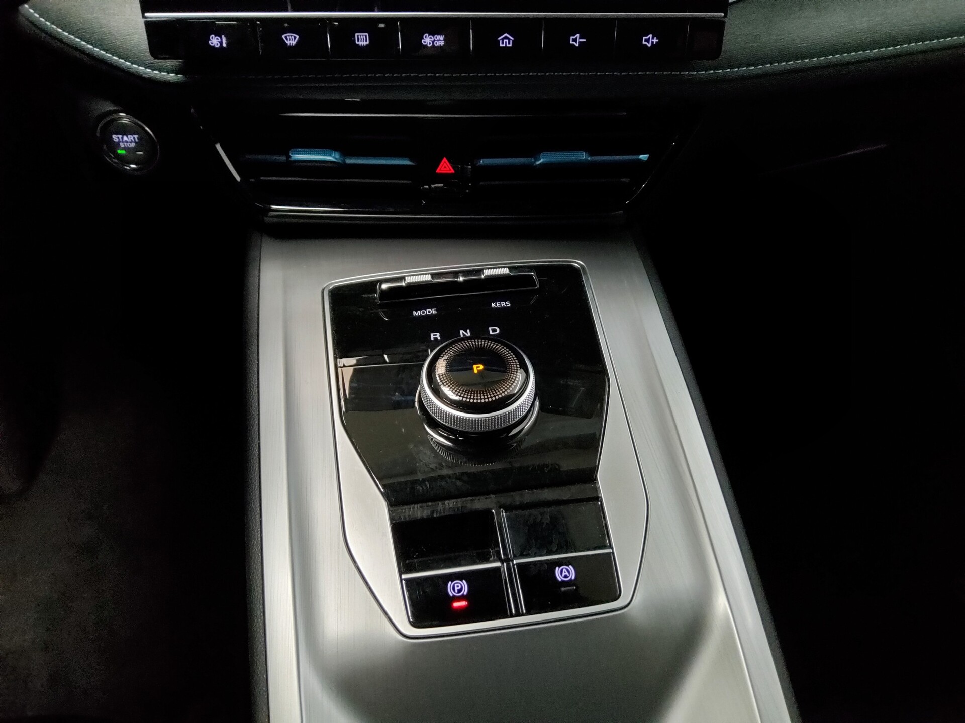 MG MG5 Comfort Navi LED Leder PDC 6