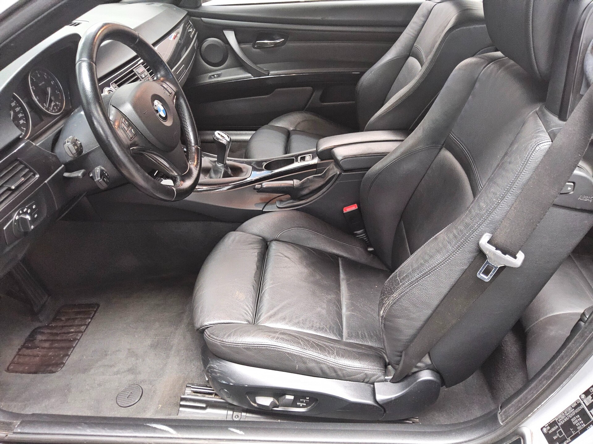 BMW 320i Cabrio Leder Xenon HiFi Komfortzugang 8