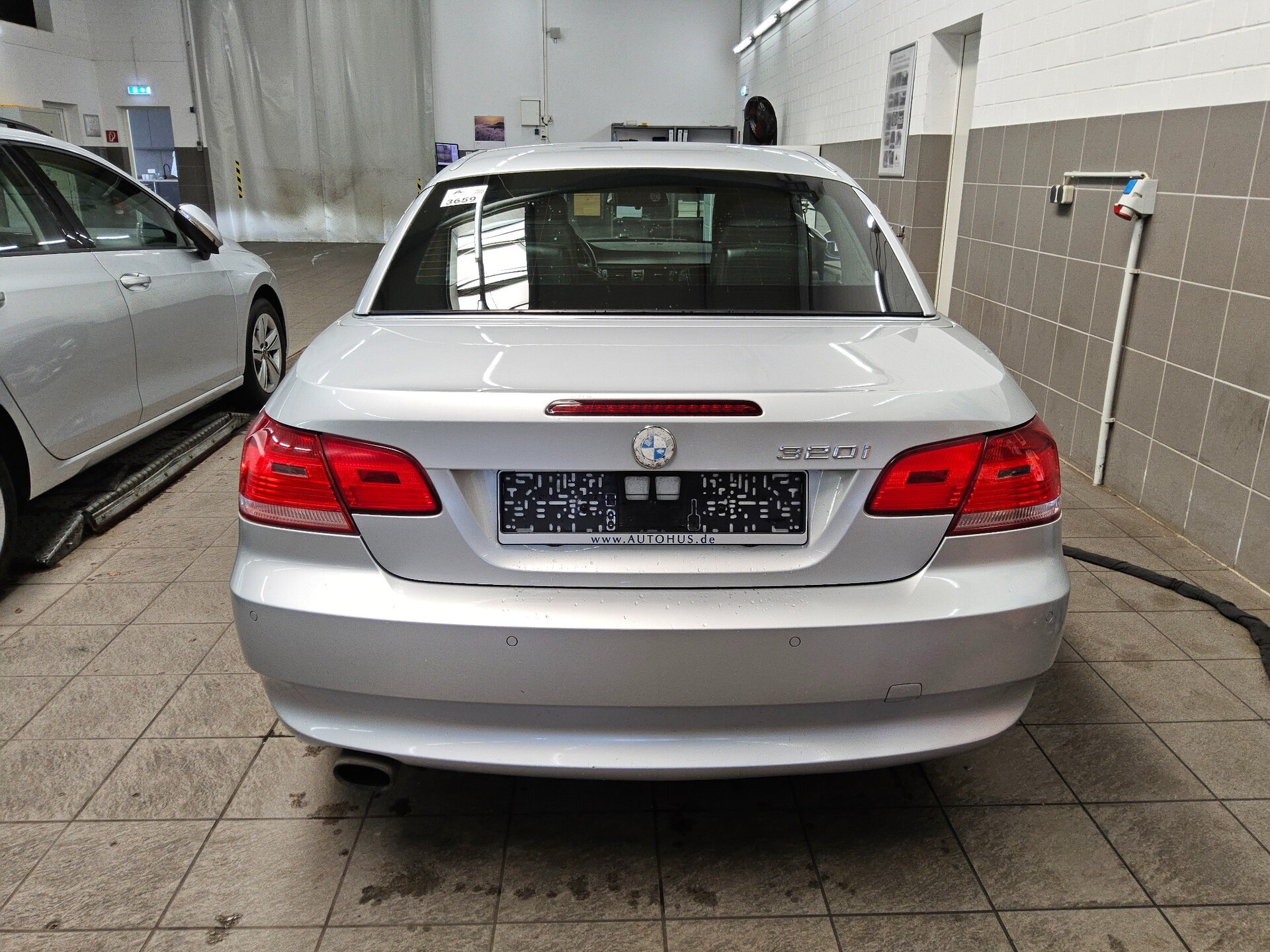 BMW 320i Cabrio Leder Xenon HiFi Komfortzugang 12