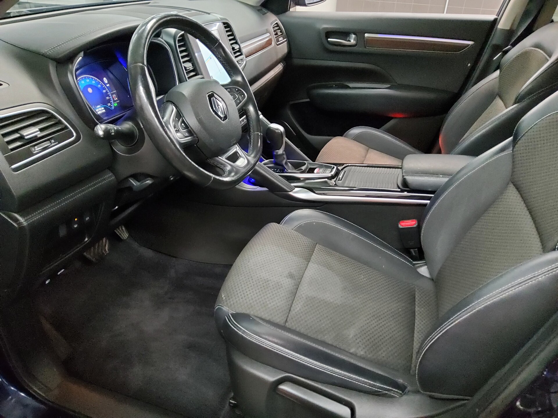 Renault Koleos 2.0 dCi Limited Navi LED Shz RFK T-Leder 8