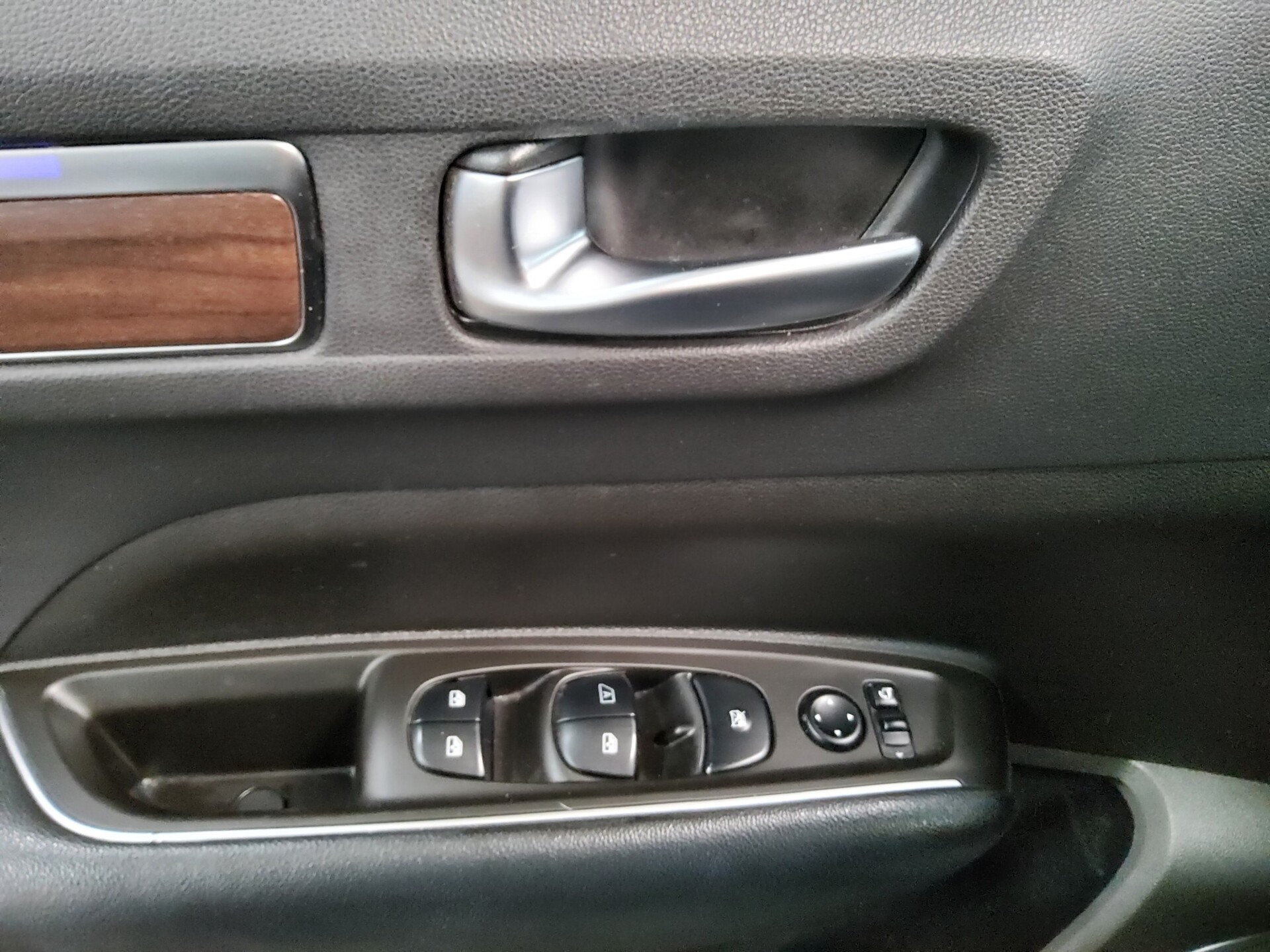 Renault Koleos 2.0 dCi Limited Navi LED Shz RFK T-Leder 9