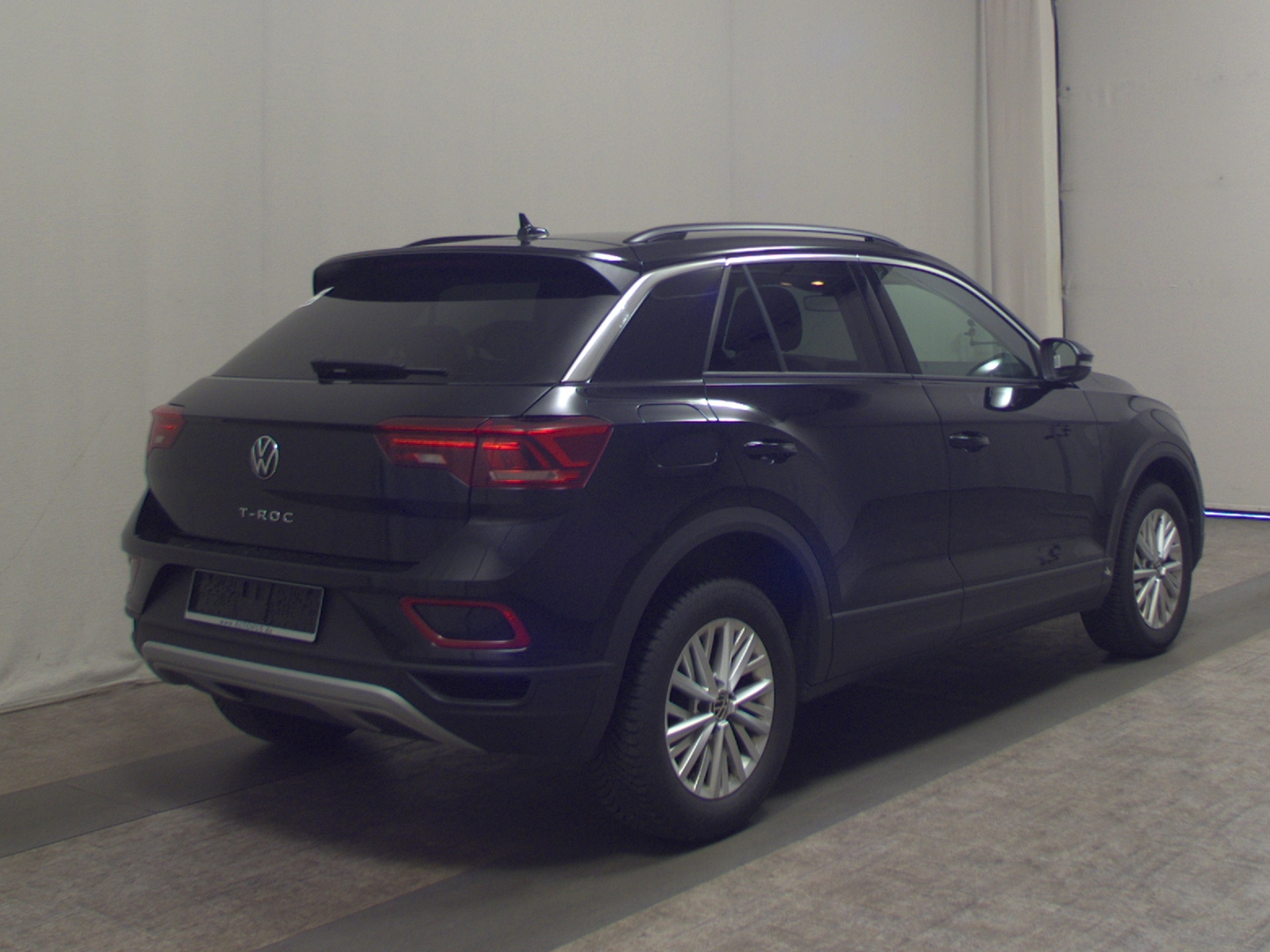 Volkswagen T-Roc 1.0 TSI Life LED DC PDC Shz BT DAB 4