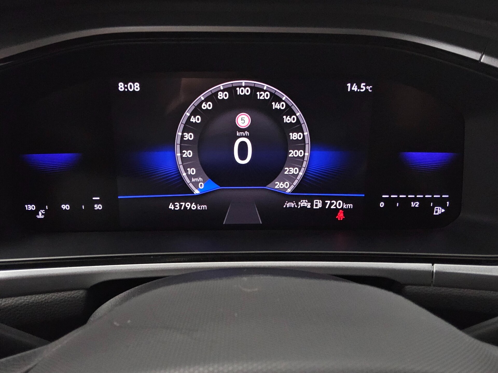 Volkswagen T-Roc 1.0 TSI Life LED DC PDC Shz BT DAB 8