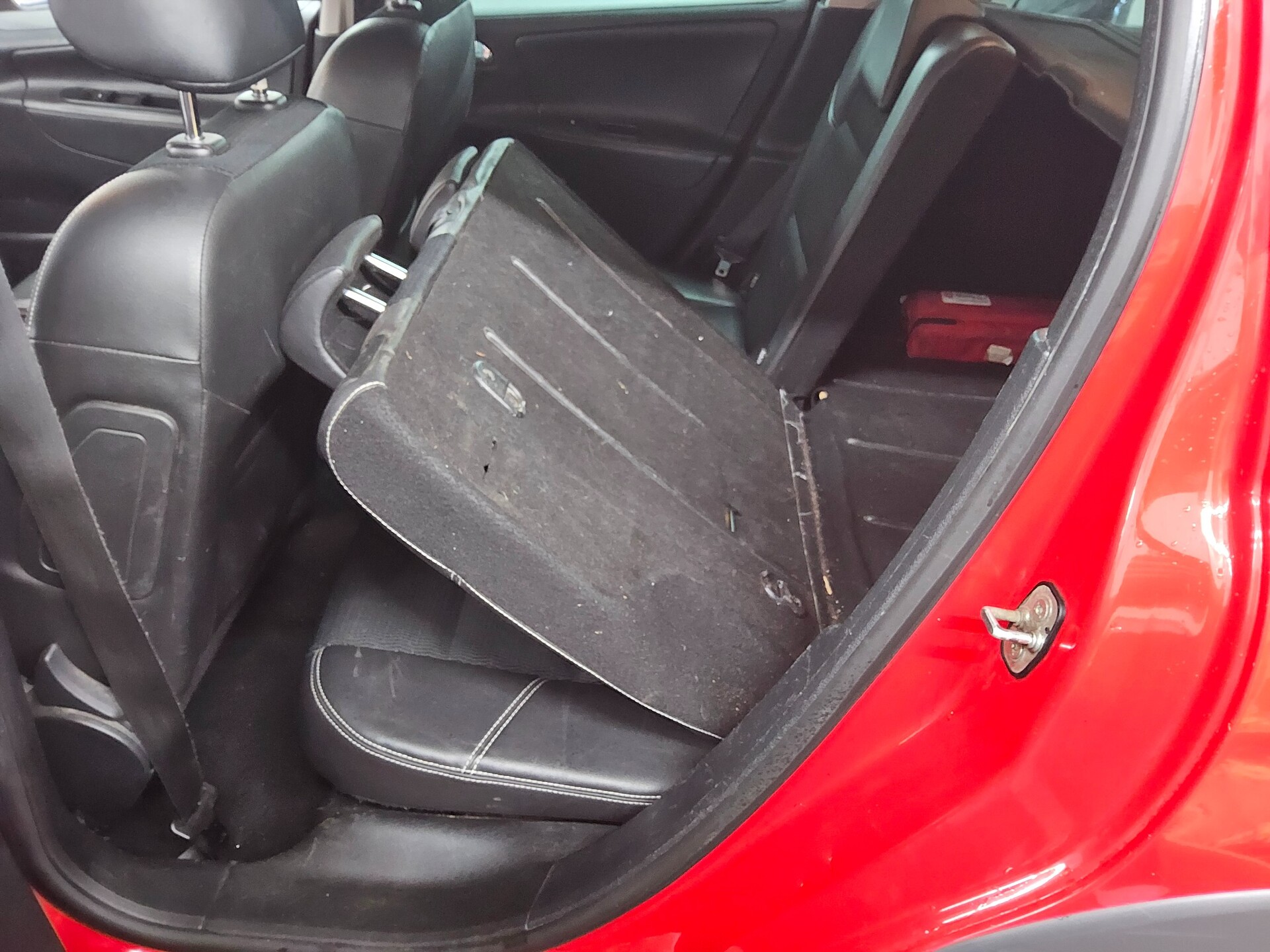 Peugeot 207 1.6 HDi FAP T-Leder Sound Pano Shz Tempomat 12