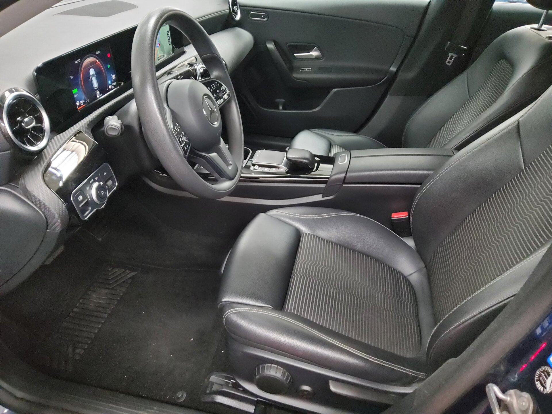 Mercedes-Benz CLA 250 Shooting Brake e Navi Multibeam RFK AHK 9