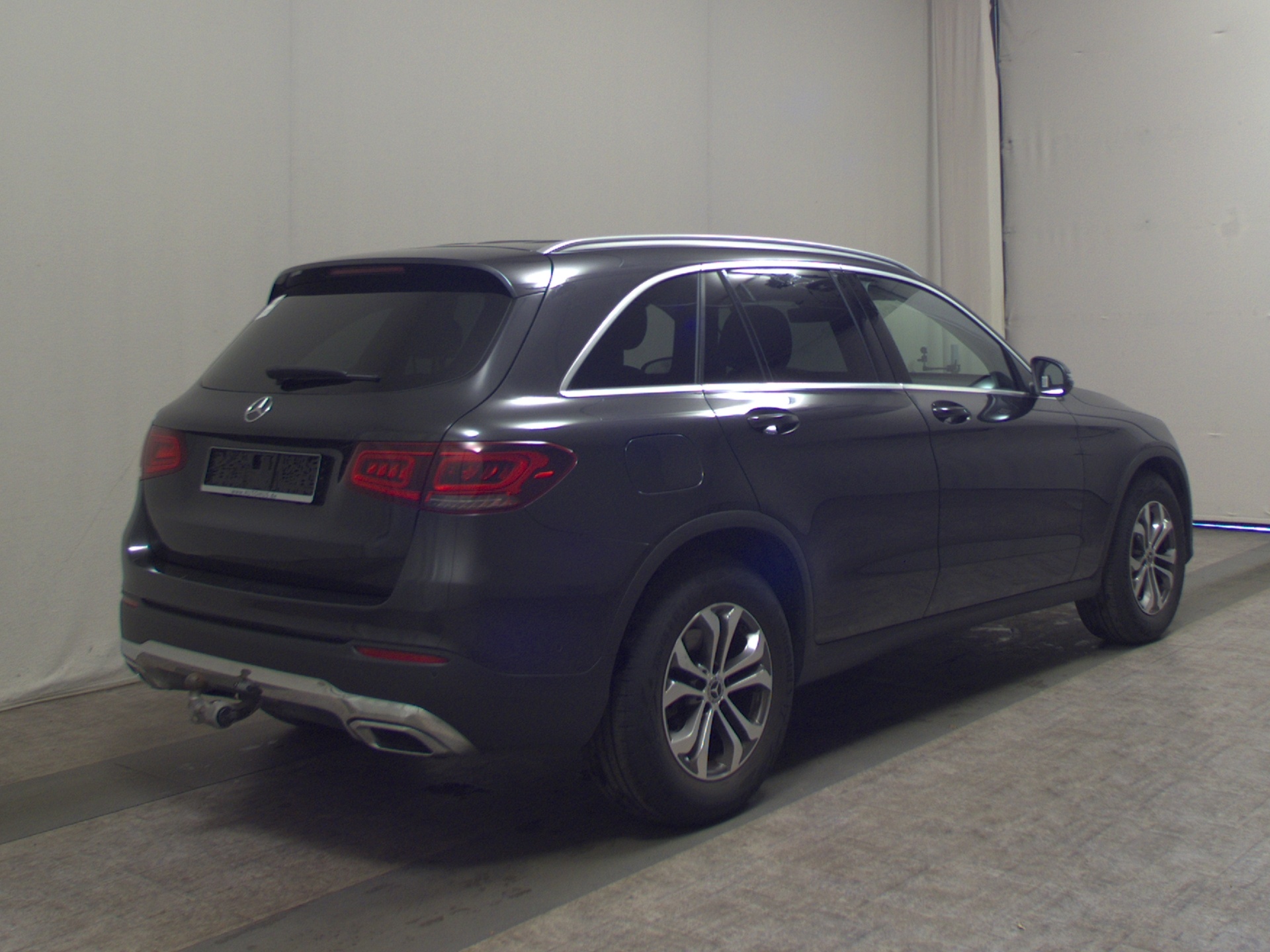 Mercedes-Benz GLC 220 d 4M Exclusive Navi LED Distr.+ RFK AHK 4