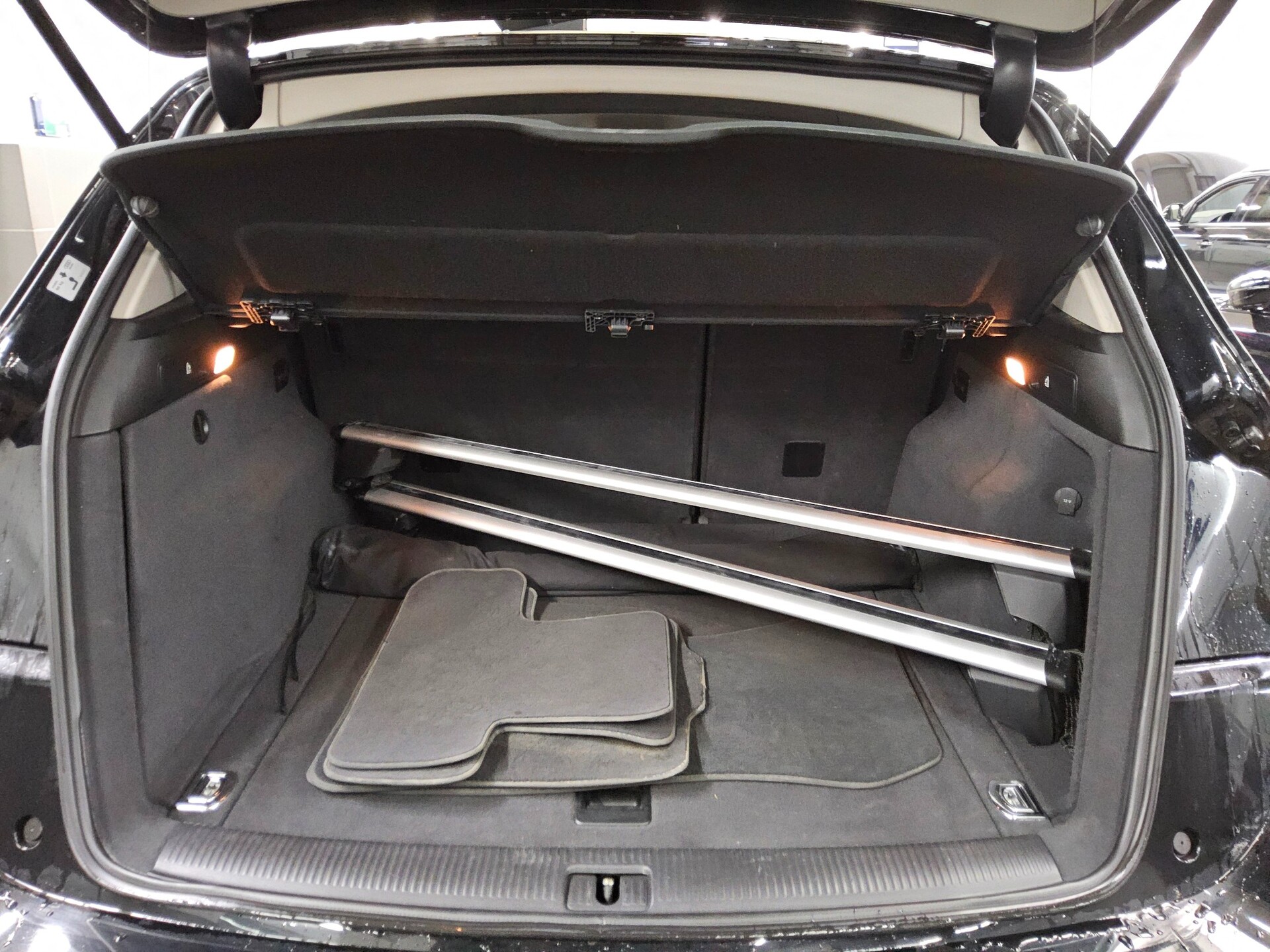 Audi Q5 2.0 TDI Qu. AHK Xenon Shz PDC Tempomat 11