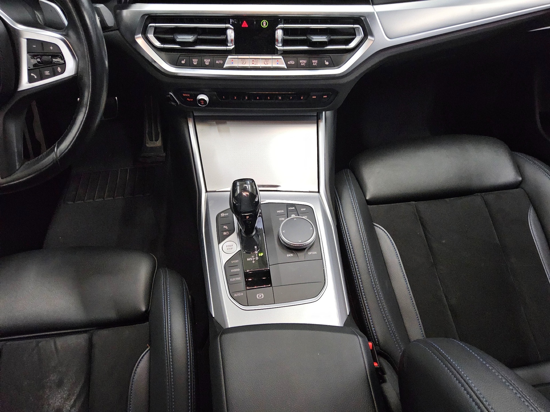 BMW 330e Touring M-Sport T-Leder Navi LED LC+ Shadow 6