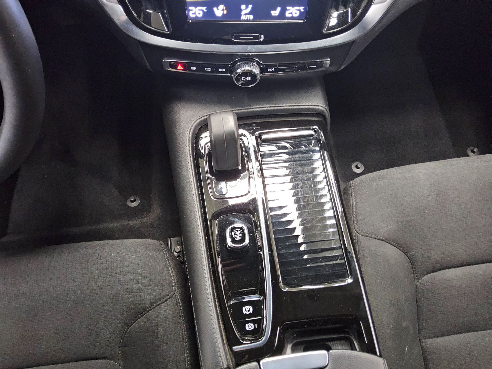 Volvo V60 T6 AWD Inscription Navi LED ACC Kamera 6