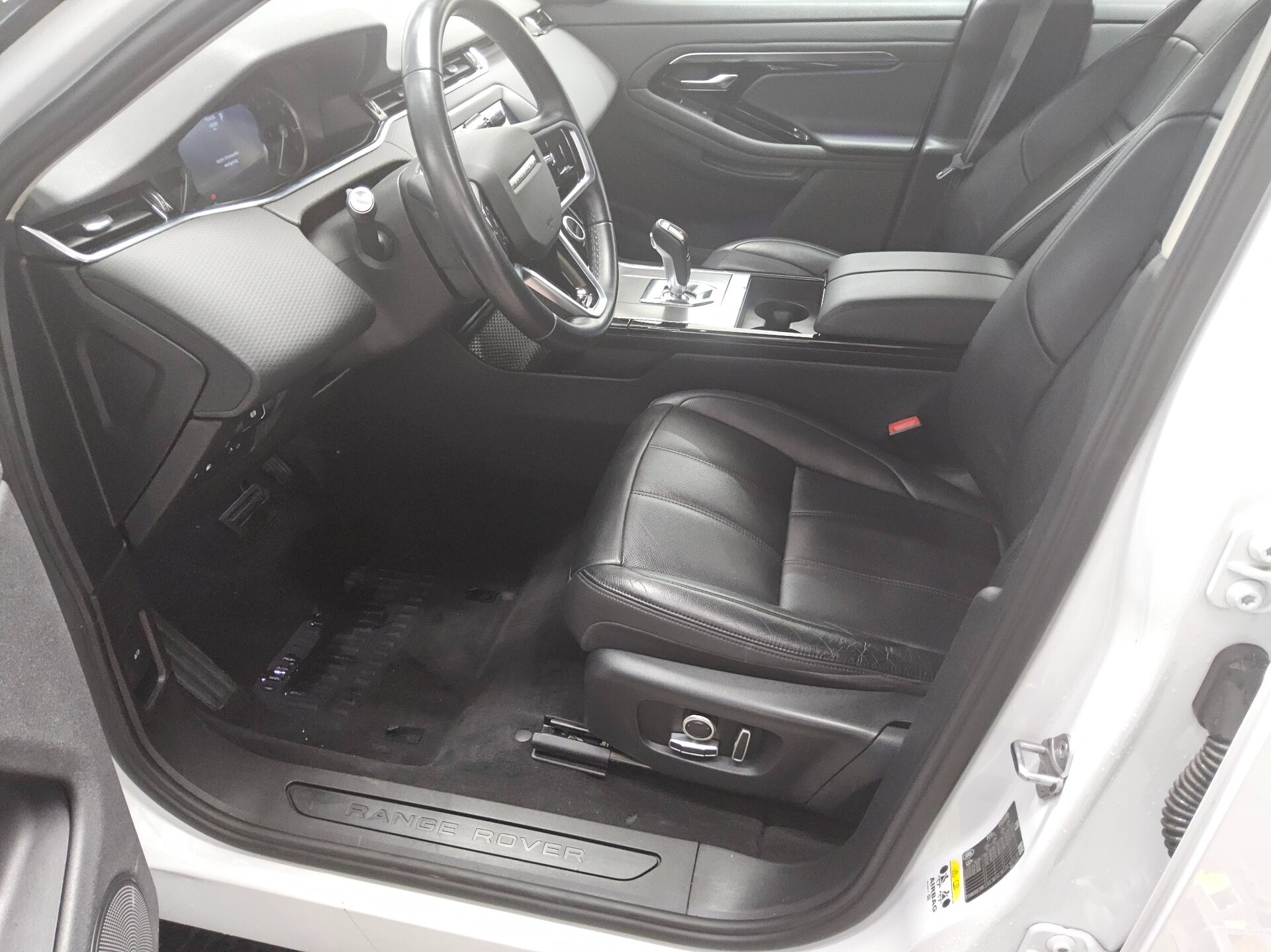 Land Rover Range Rover Evoque 1.5 P300e Hybrid Navi LED RFK 8