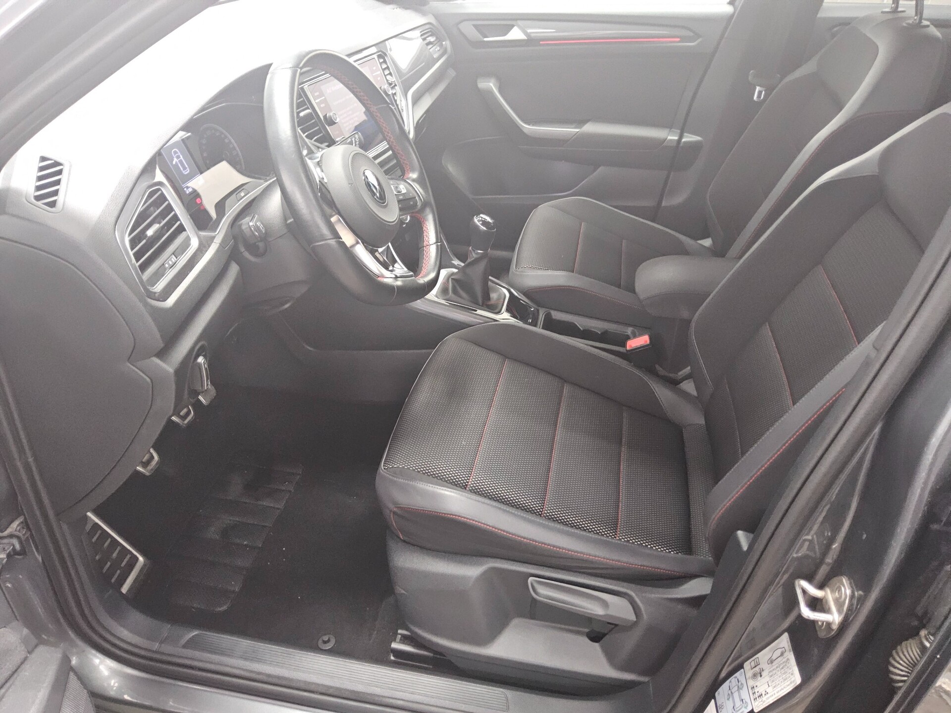 Volkswagen T-Roc 1.5 TSI Sport T-Leder Navi AHK ACC PDC 8