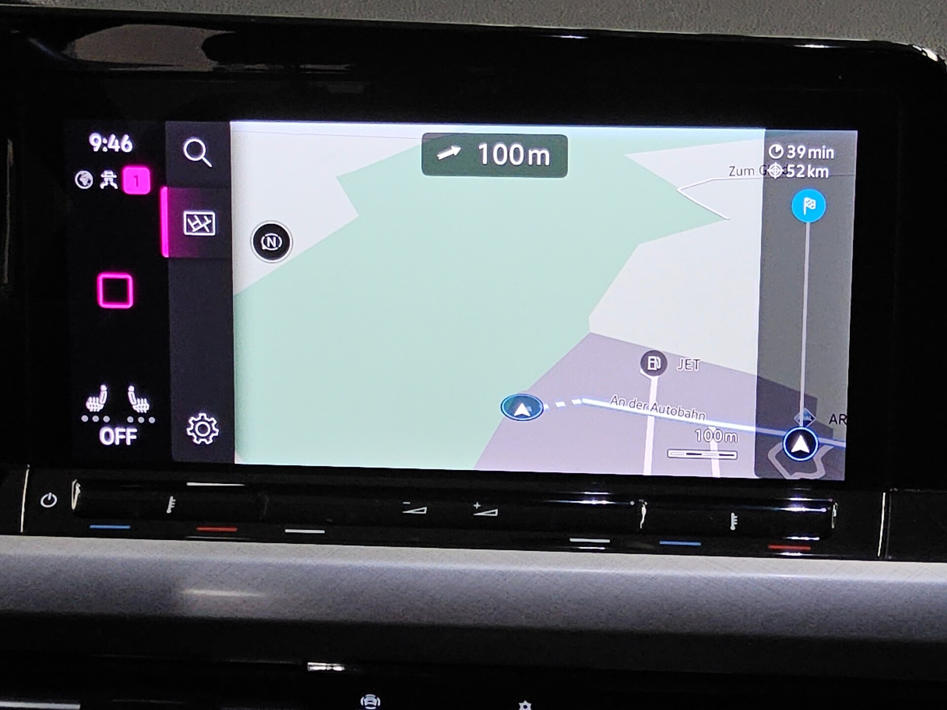 Volkswagen Golf-8 Var. 2.0 TDI Life Navi LED DC ACC RFK 7