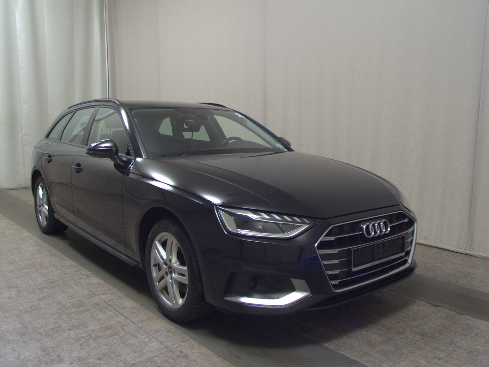 Audi A4 Avant 40 TDI advanced Navi LED RfK AHK ACC 3