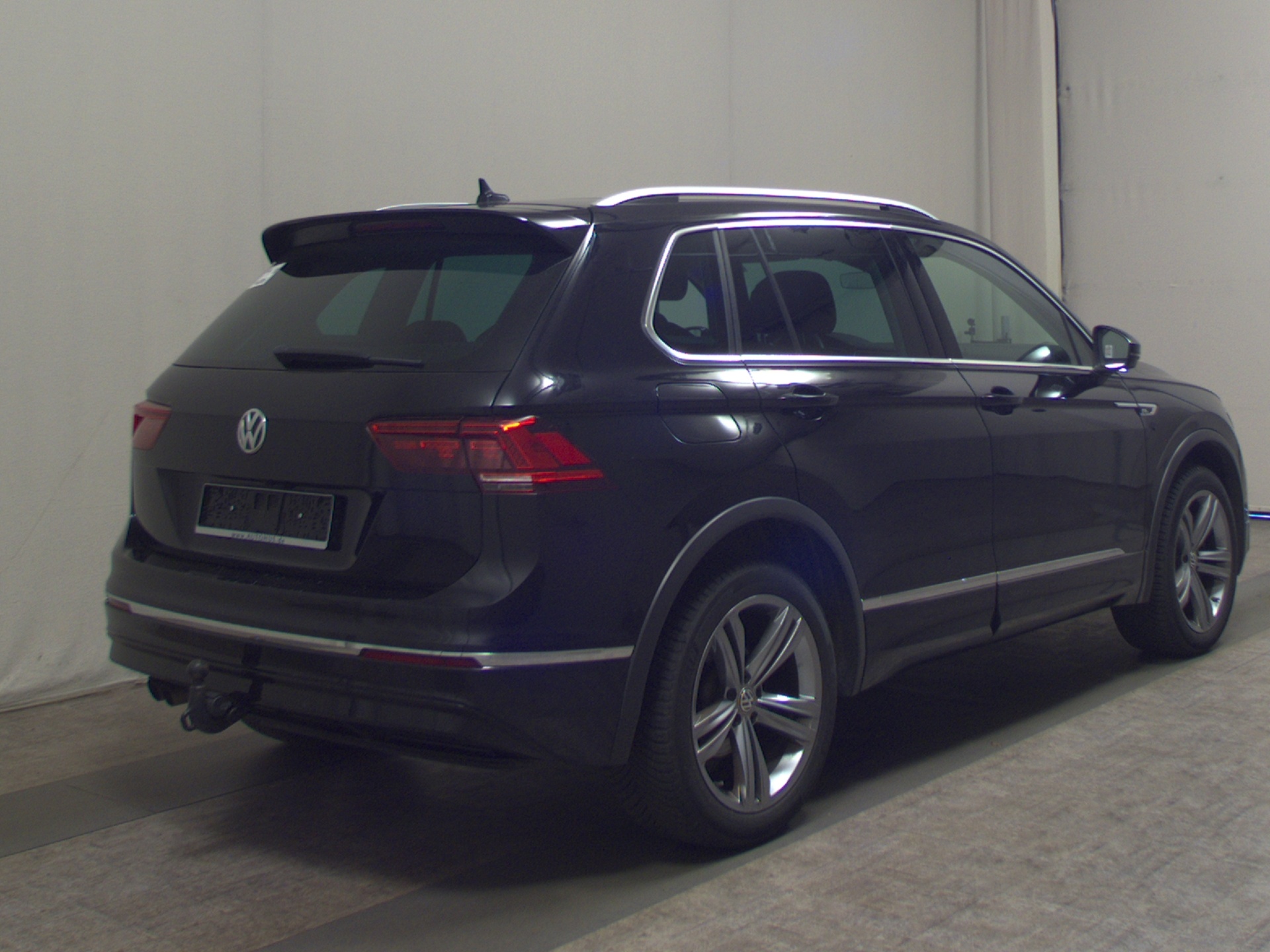 Volkswagen Tiguan 2.0 TSI 4M Highline Navi LED AID Pano HuD 4