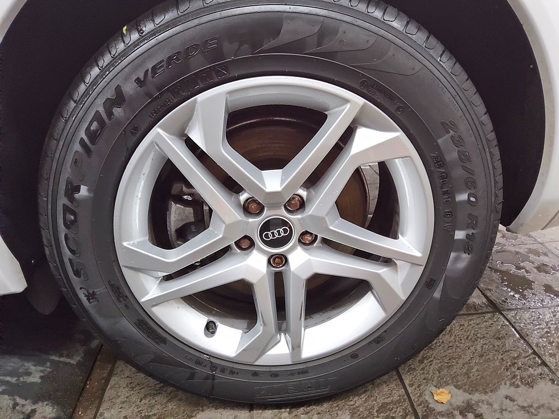 Audi Q5 35 TDI advanced T-Leder Navi vc Pano LED AHK 11