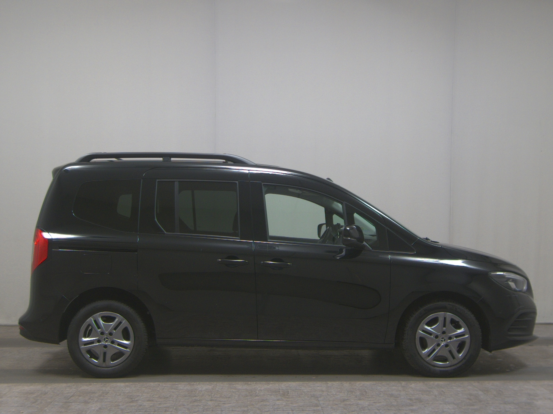 Mercedes-Benz T 160 Style AHK Kamera Keyless PDC LED SHZ