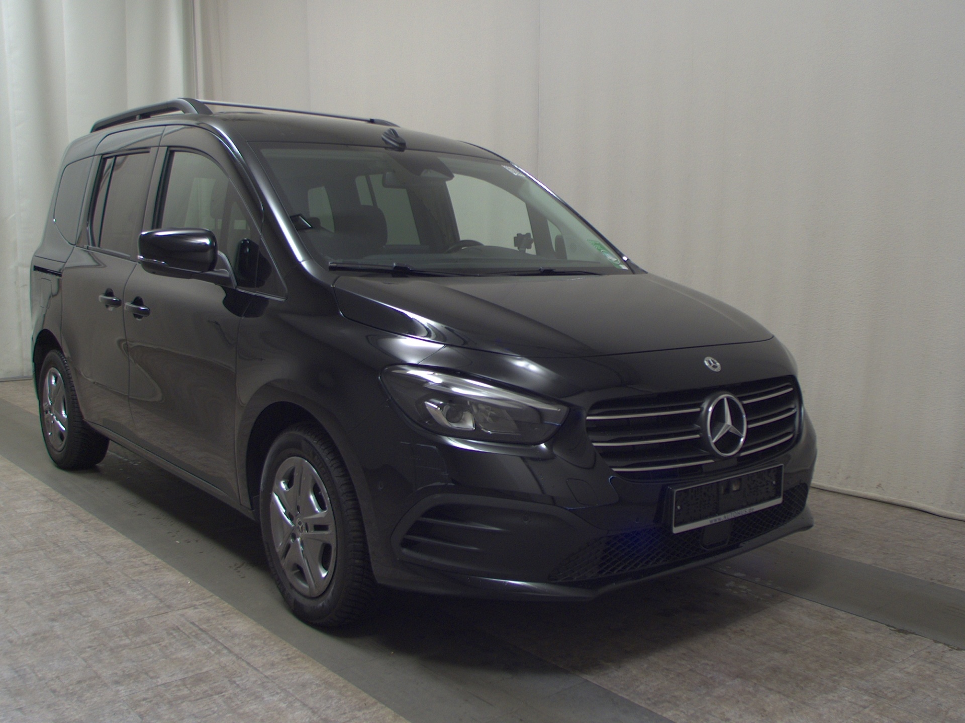 Mercedes-Benz T 160 Style AHK Kamera Keyless PDC LED SHZ 3