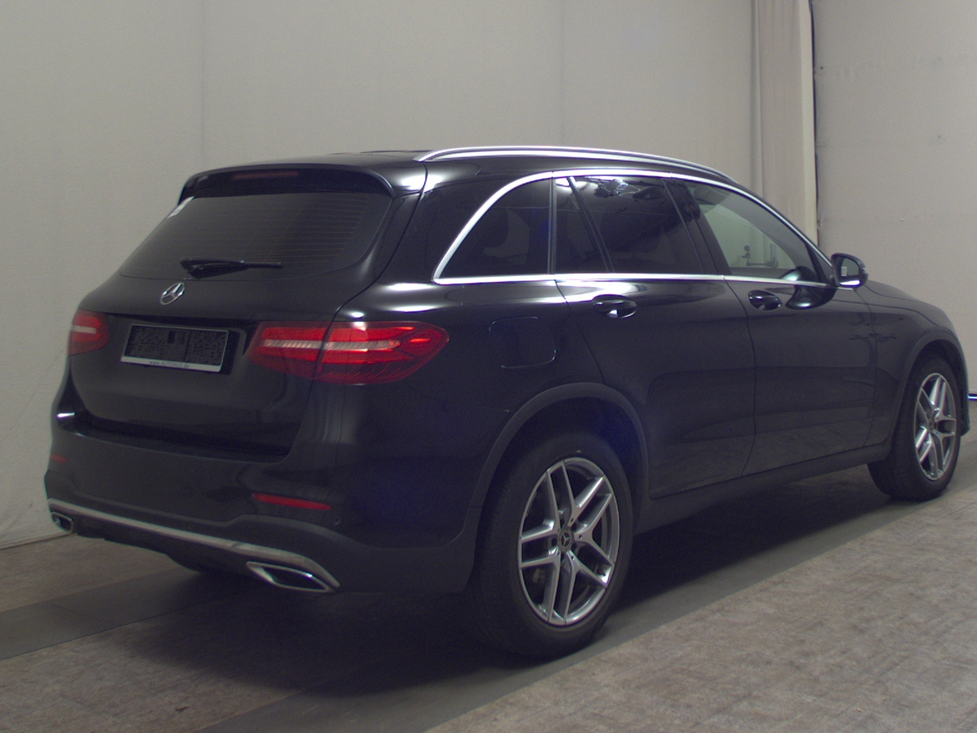 Mercedes-Benz GLC 220 d 4M AMG-Line Navi LED RfK Ambiente Shz 4