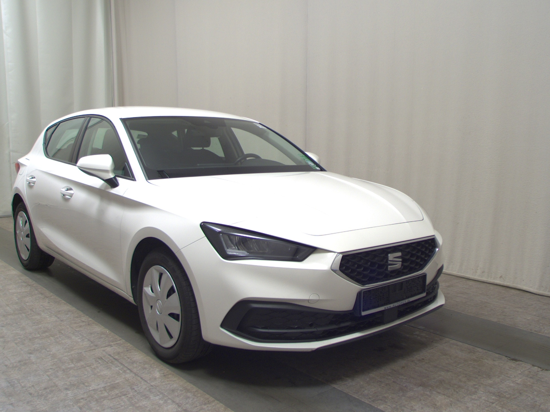 Seat Leon 2.0 TDI Reference LED PDC Tempomat Klima 3