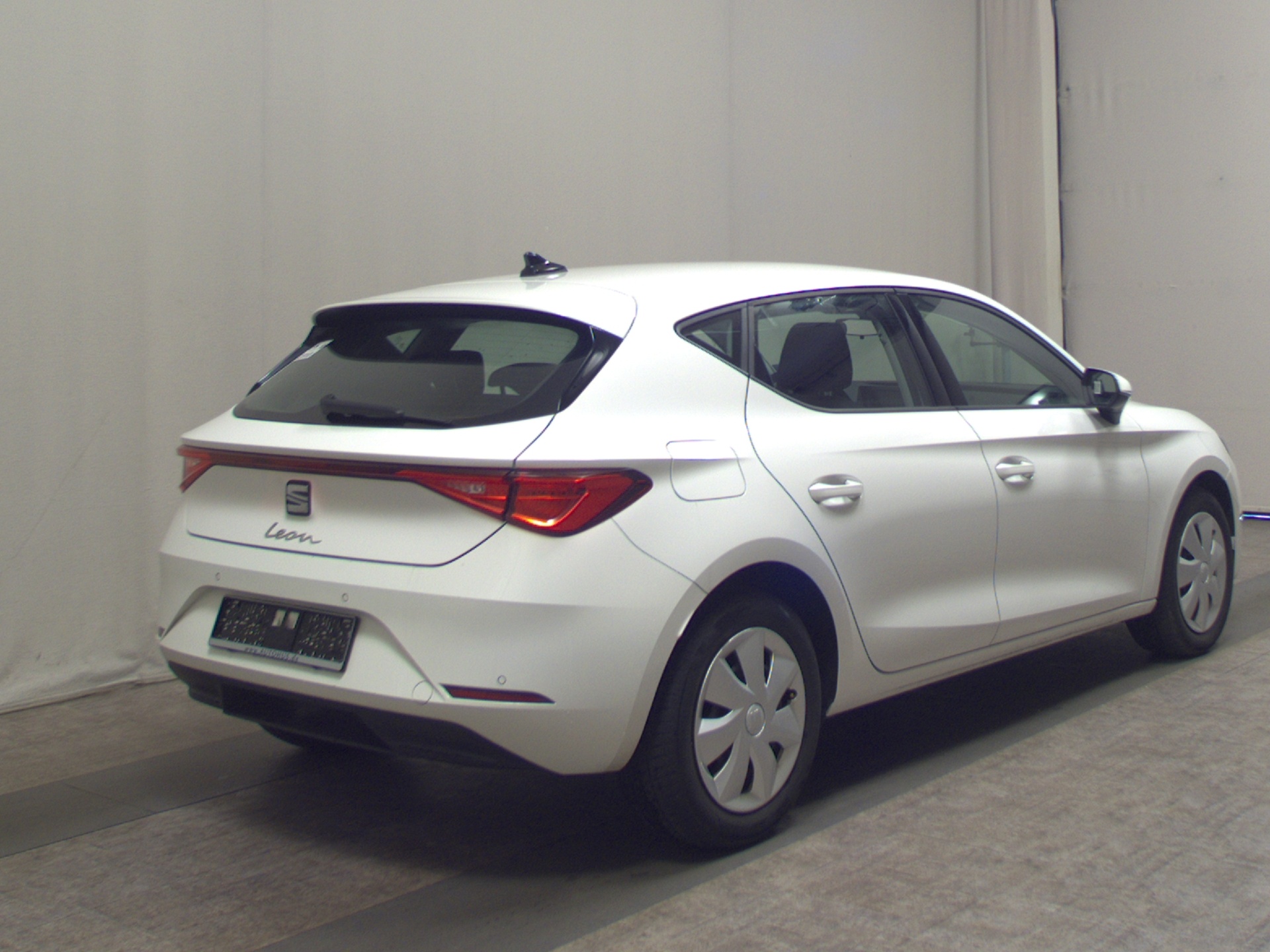 Seat Leon 2.0 TDI Reference LED PDC Tempomat Klima 4