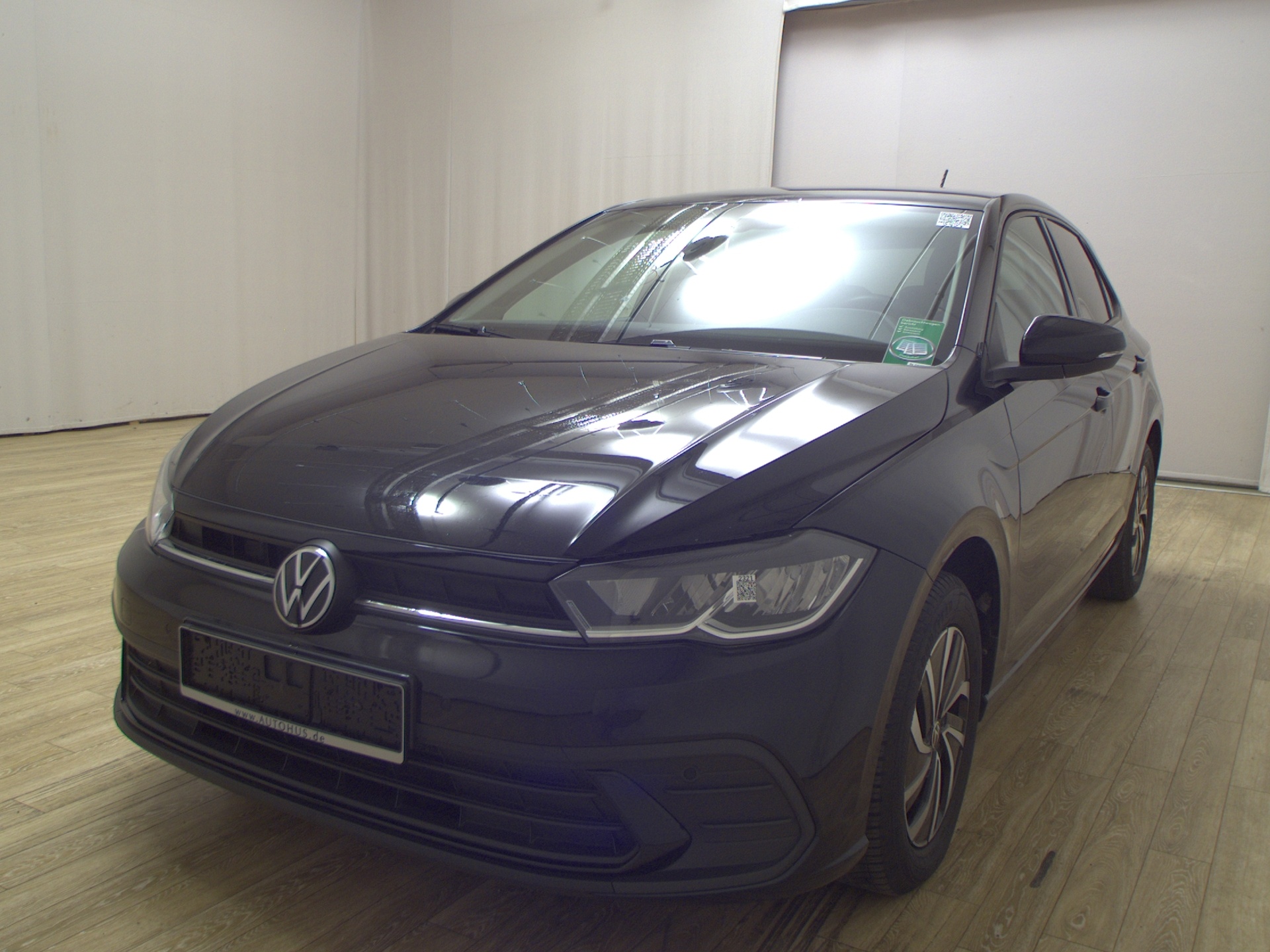 Volkswagen Polo 1.0 TSI Life Navi LED DC PDC SHZ 2