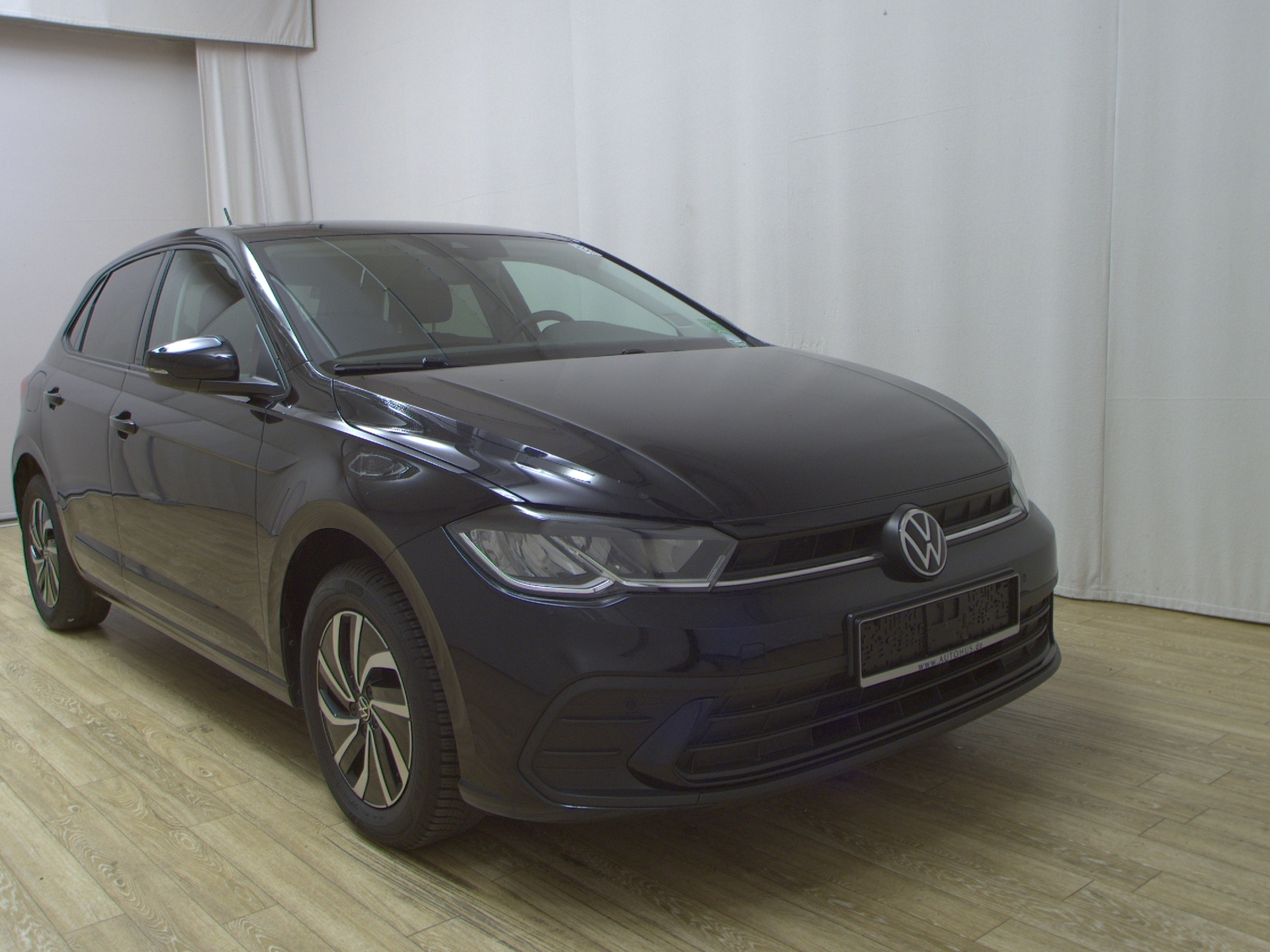 Volkswagen Polo 1.0 TSI Life Navi LED DC PDC SHZ 3